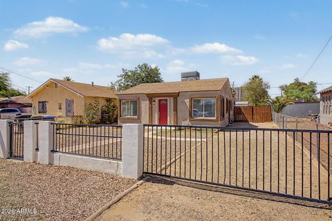 Photo of 1904 E Harvard Street, Phoenix, AZ 85006 (MLS # 7034655)