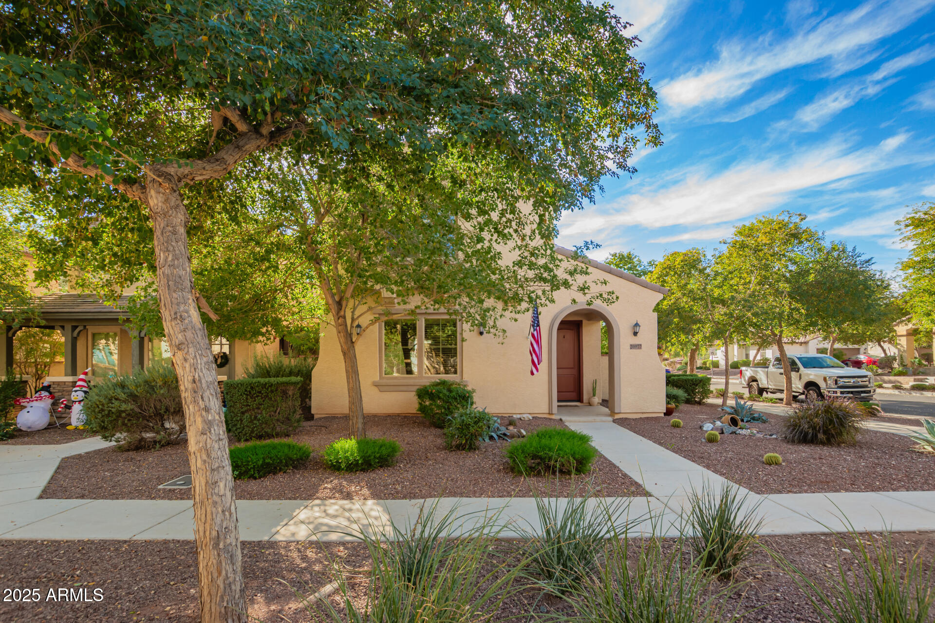 20977 W HAMILTON Street