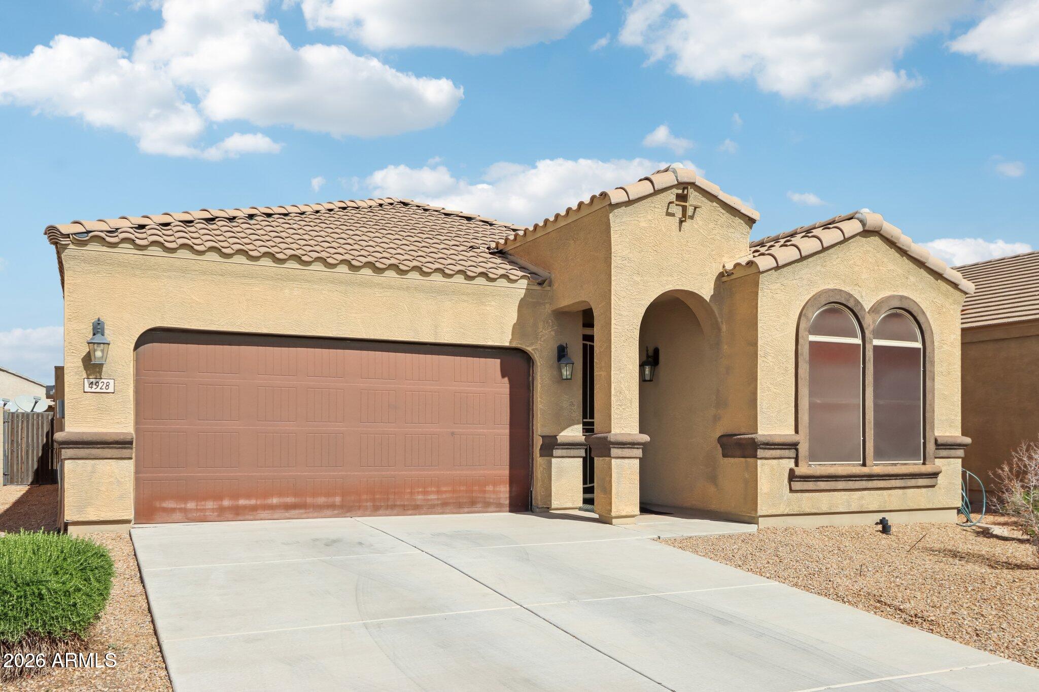4928 E IOLITE Street