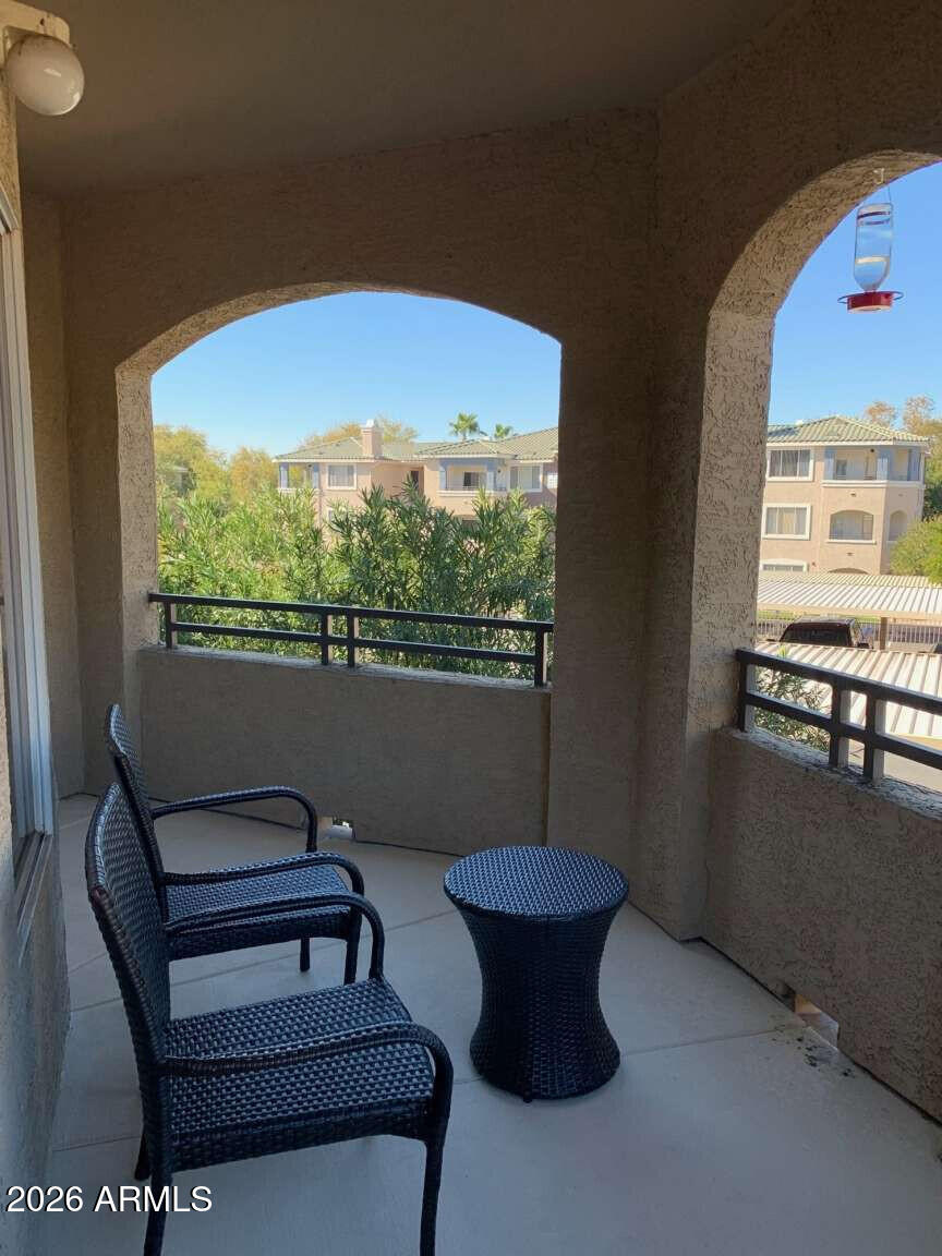 5401 E VAN BUREN Street 2009