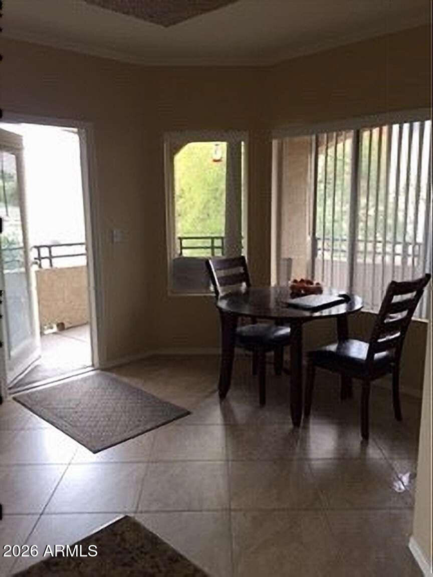 5401 E VAN BUREN Street 2009