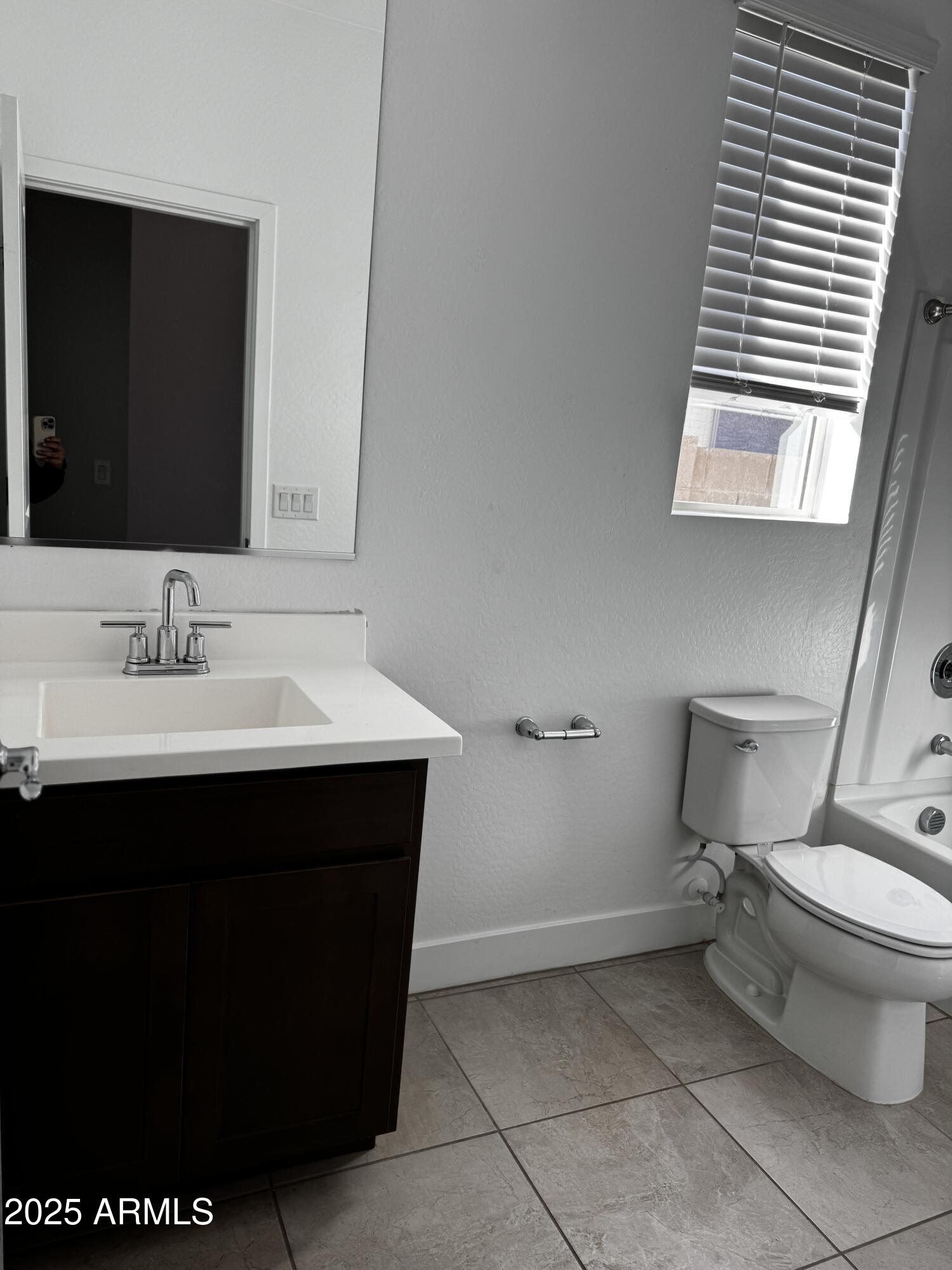 23436 W WINSLOW Avenue