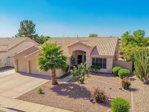 2246 S REVOLTA -- Mesa AZ 85209