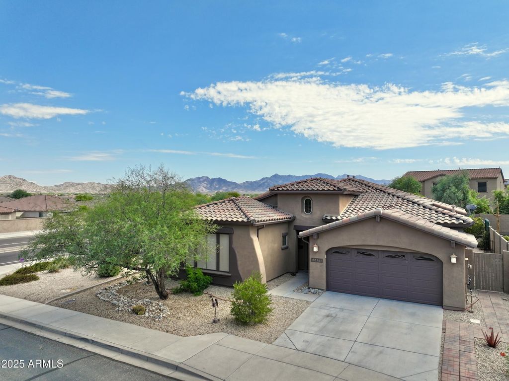 Photo of 13475 S 184th Avenue, Goodyear, AZ 85338 (MLS # 6919434)