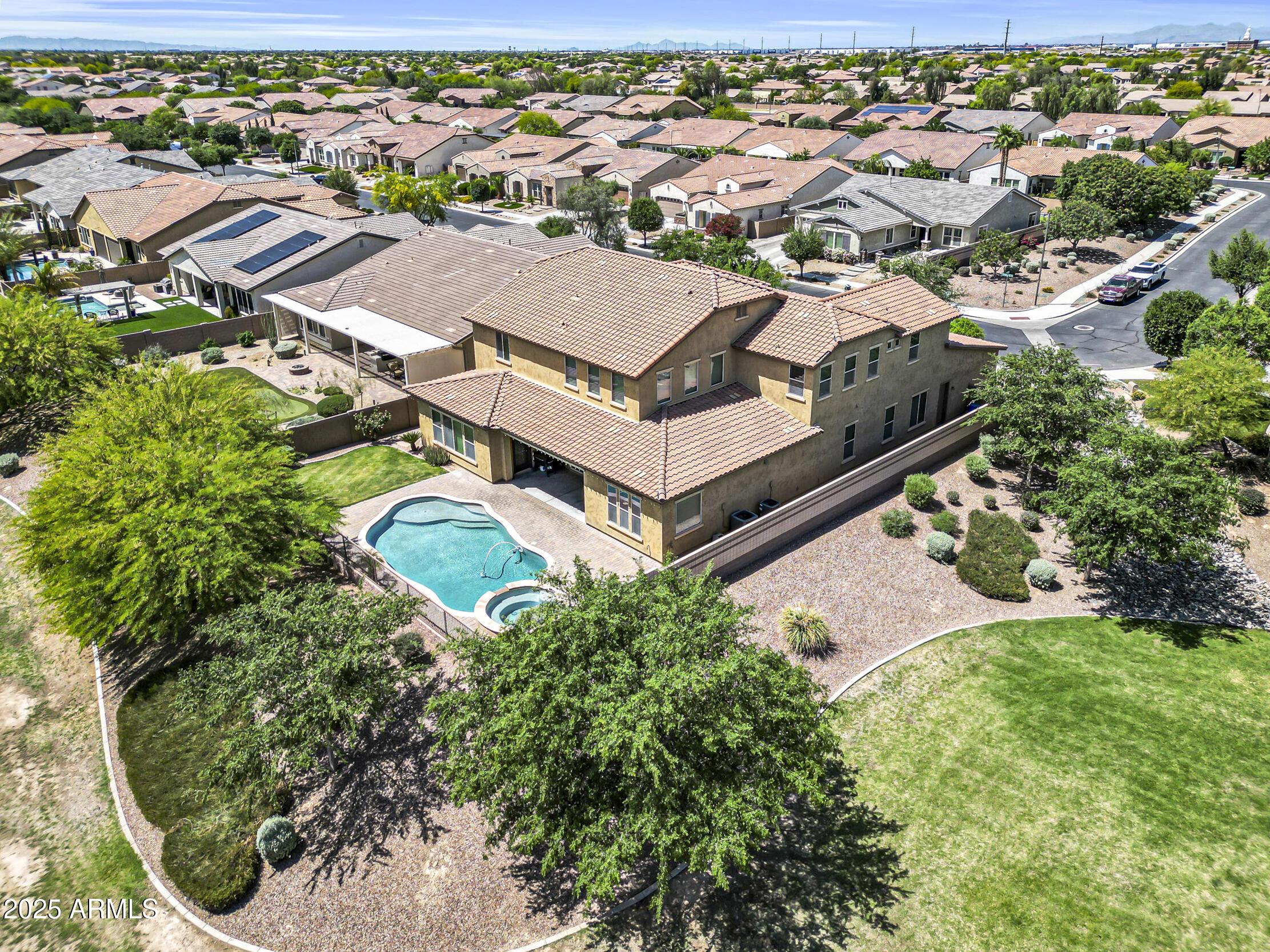 19943 E STRAWBERRY Drive