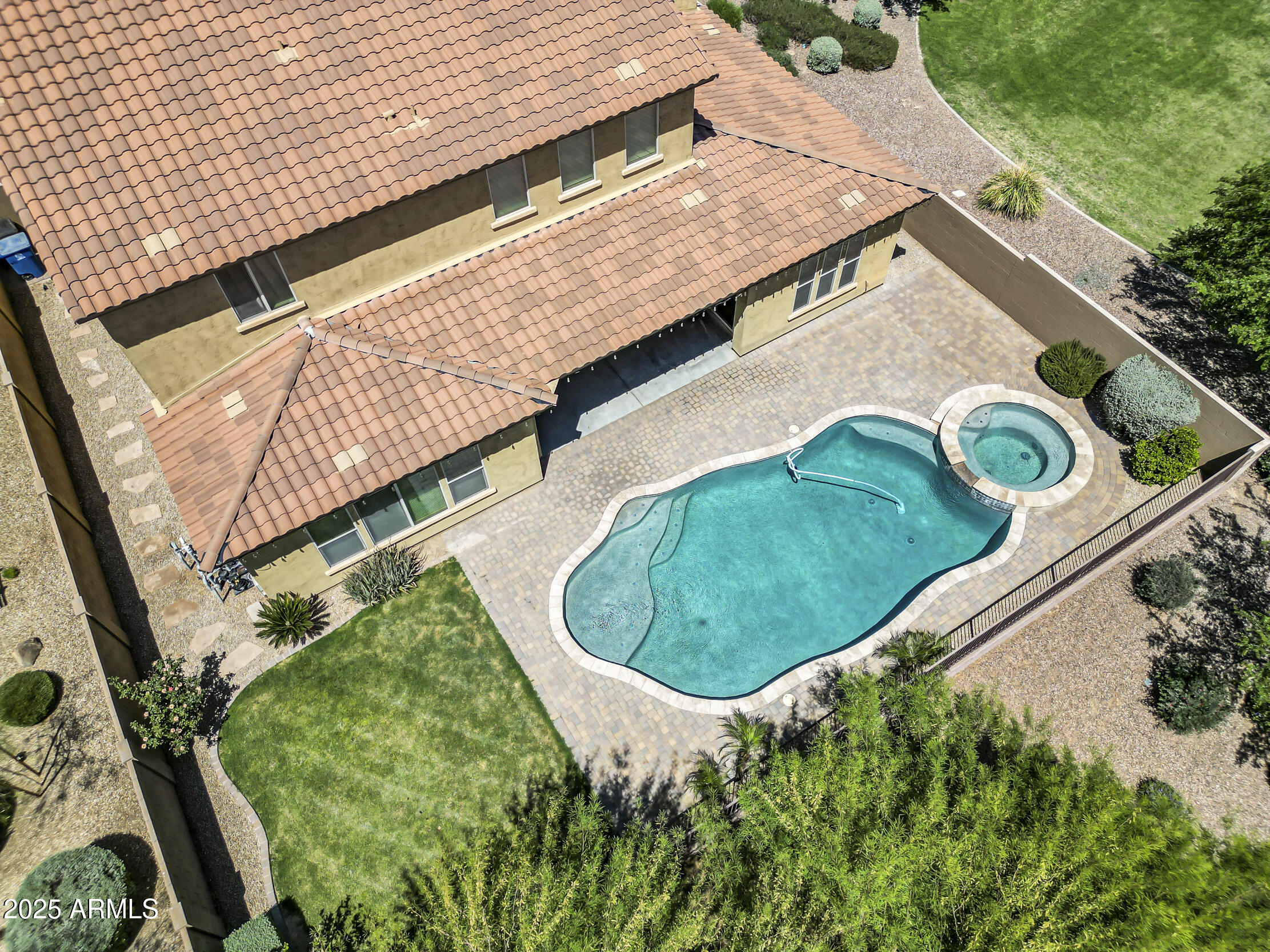 19943 E STRAWBERRY Drive