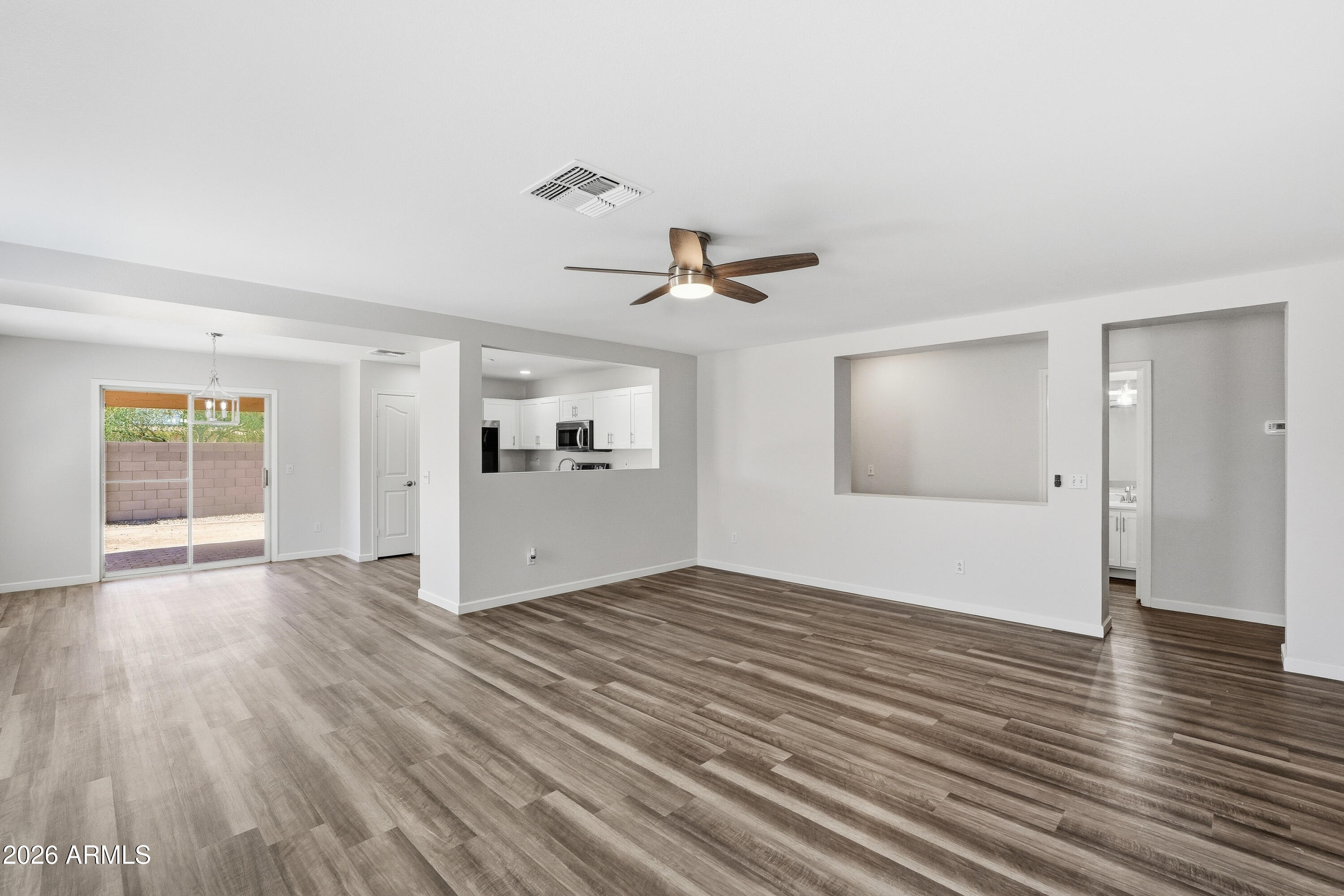 15749 W WATSON Lane