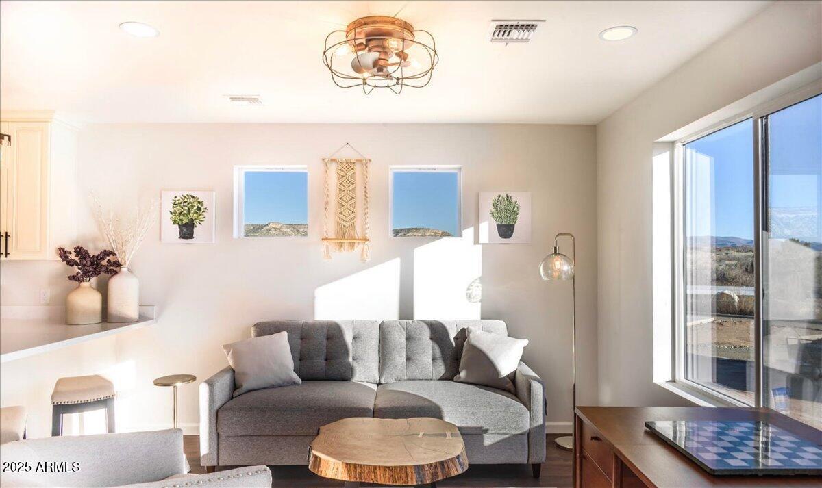 Wee Hollow - Residential