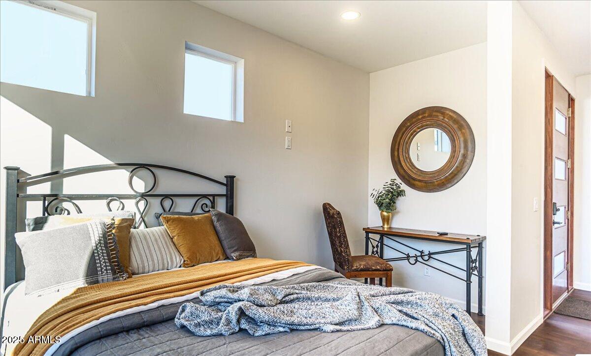 Wee Hollow - Residential