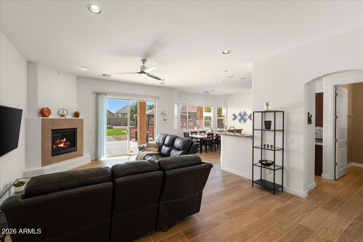 6643 E SANDPIPER Way