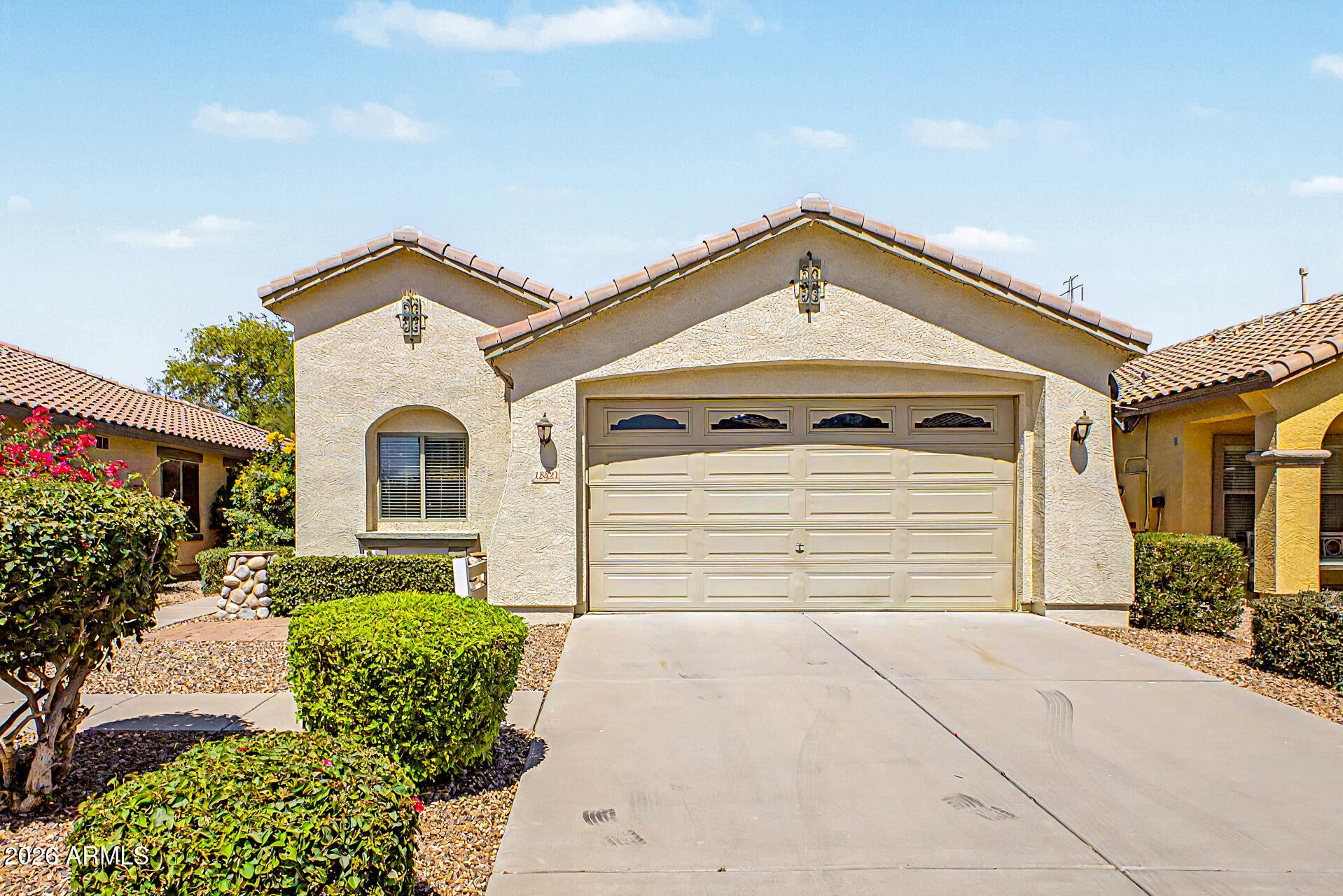 Properties 2 18521 N DAVIS Drive