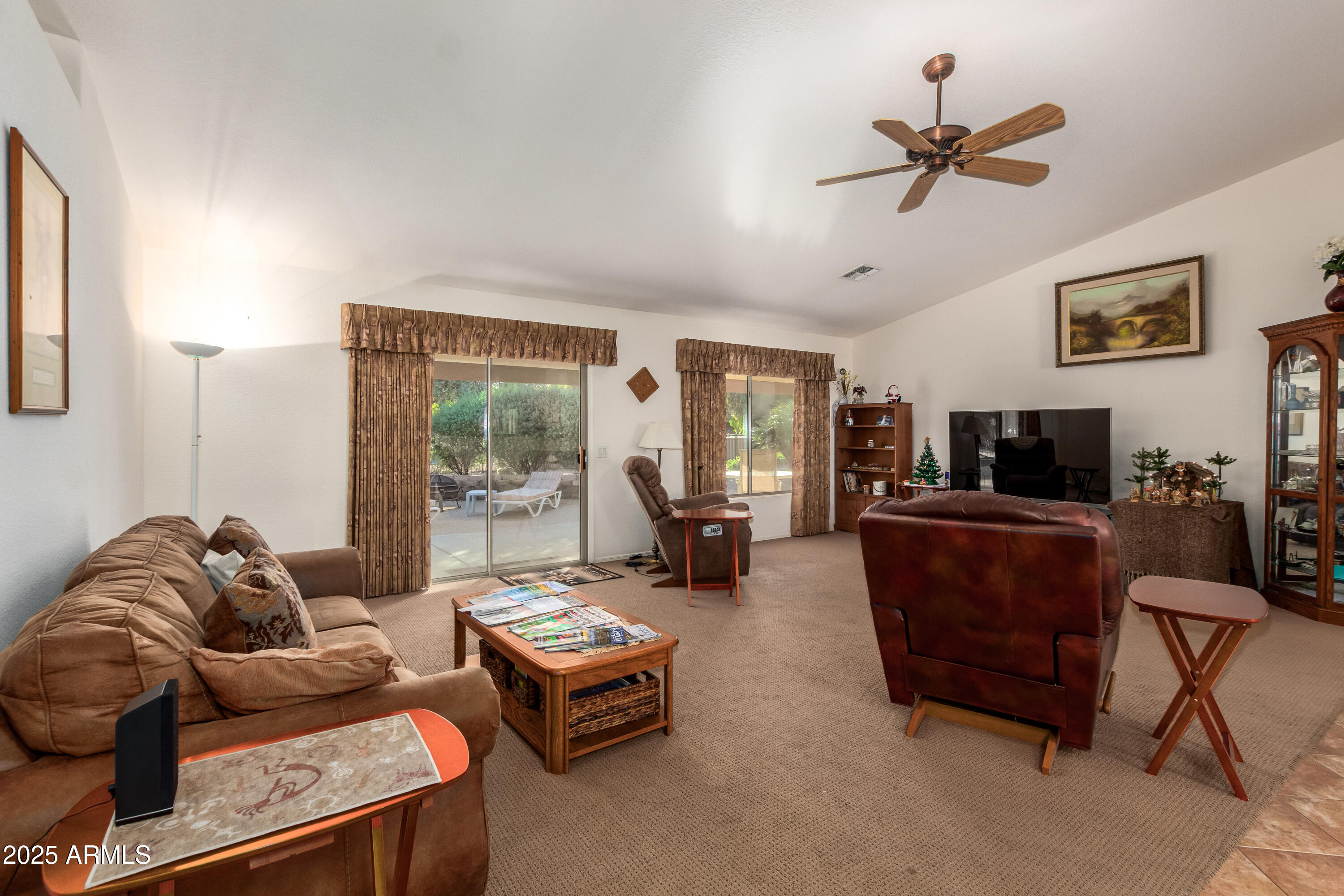 16183 W WHITTON Avenue