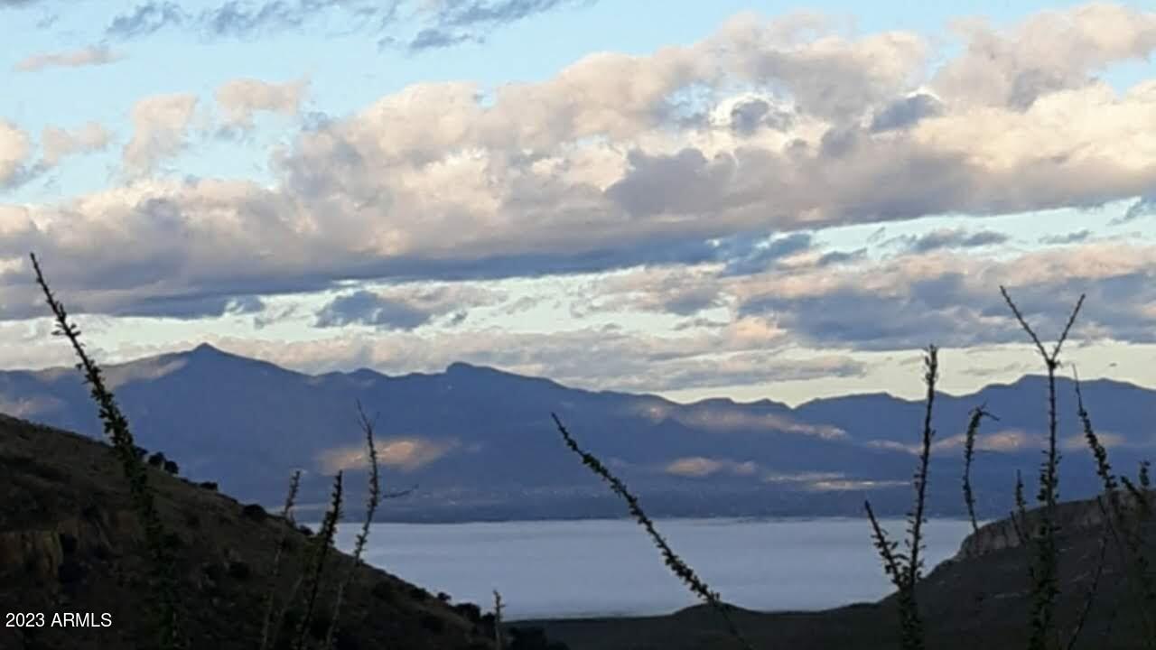 127 N Lupine Road 23