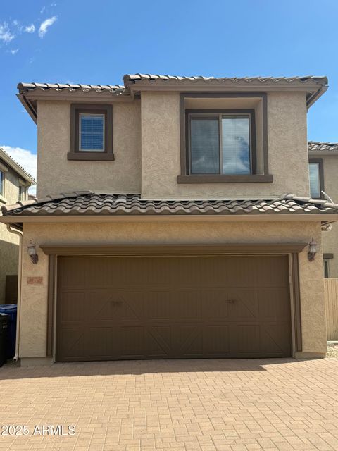 3651 E ZACHARY Drive Phoenix AZ 85050