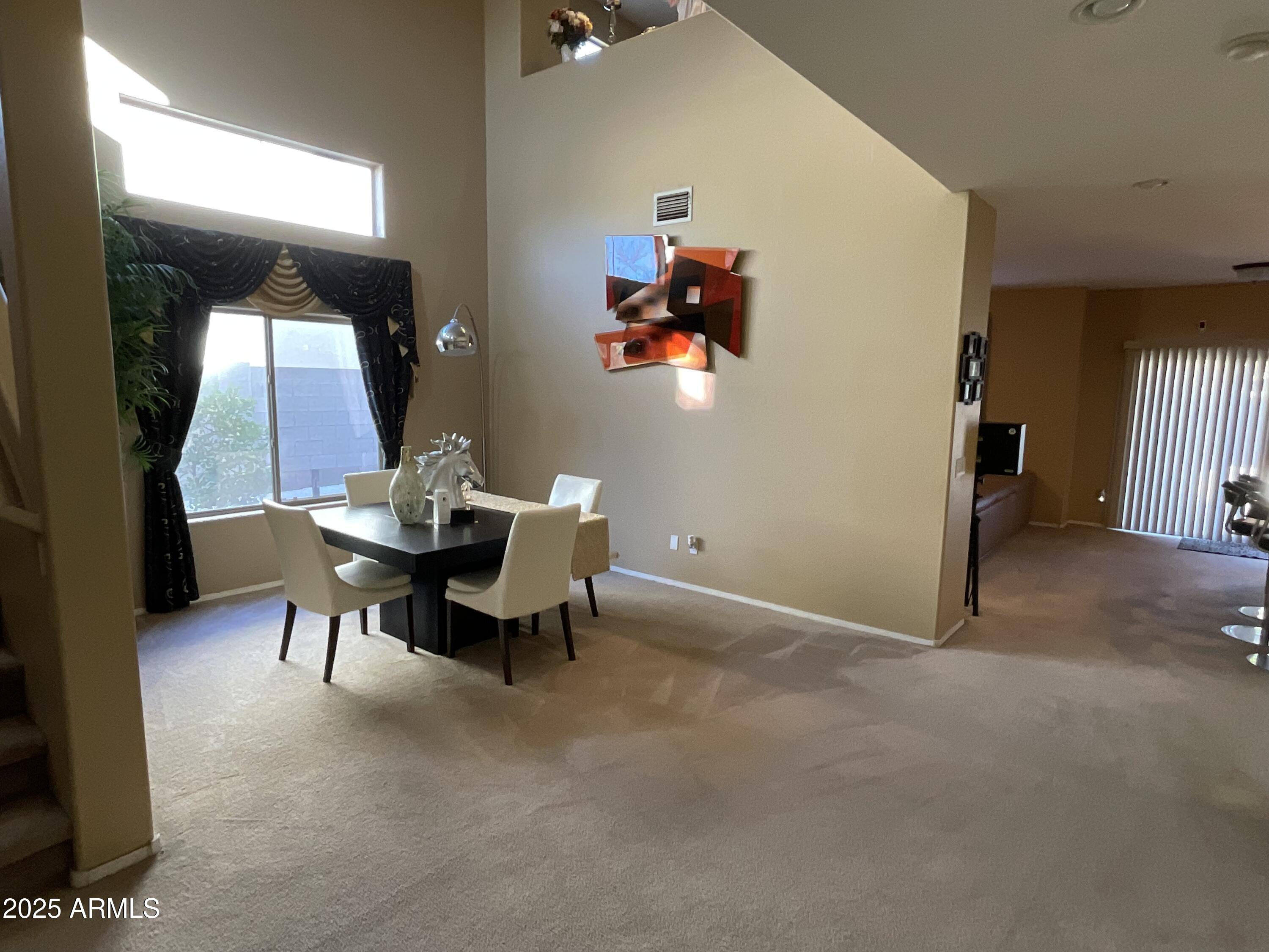 2049 N ARBOR Lane