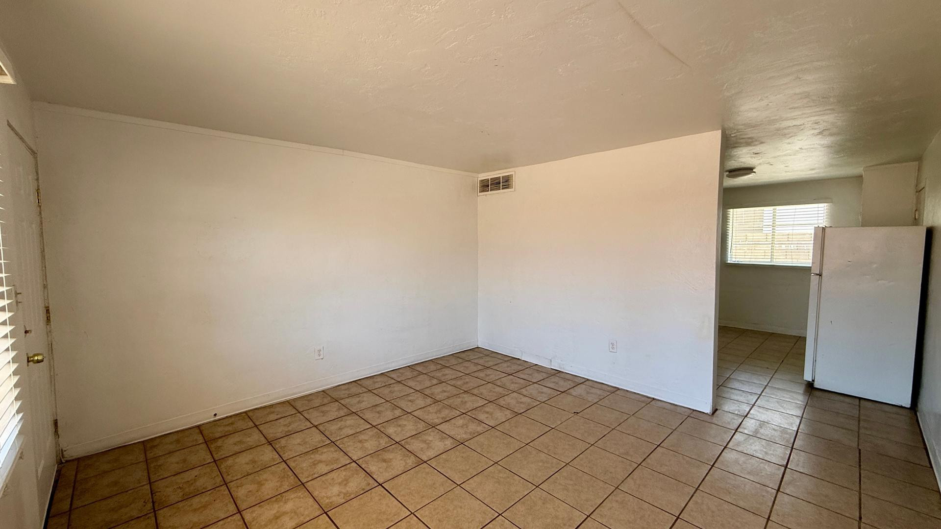 7532 N 21ST Avenue Apt 2