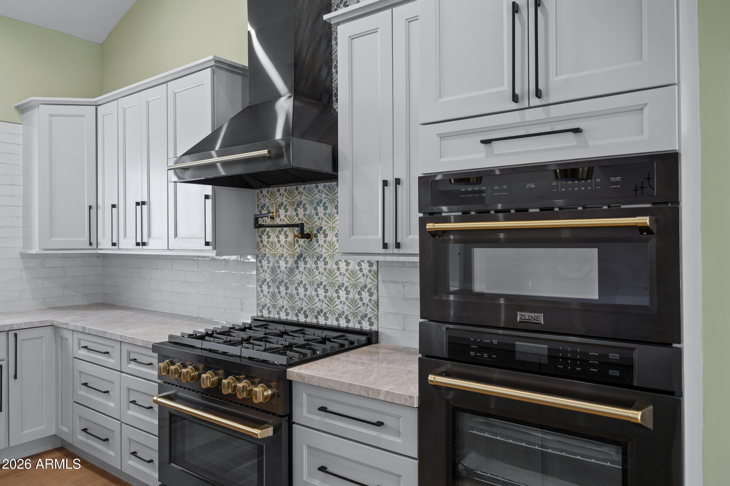 3616 E FAIRMOUNT Avenue