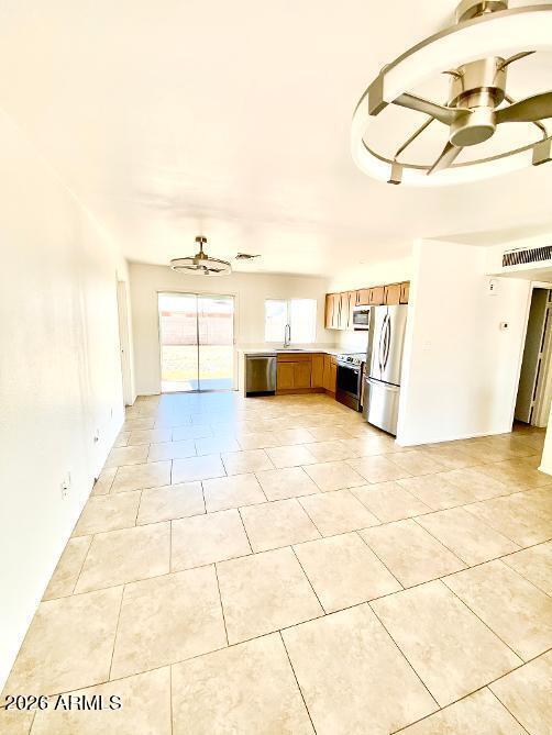 4109 W ALTADENA Avenue