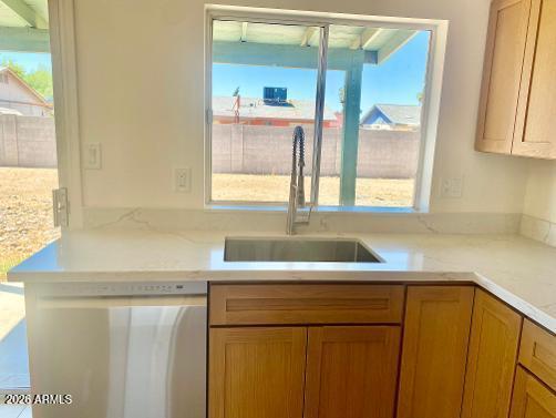 4109 W ALTADENA Avenue