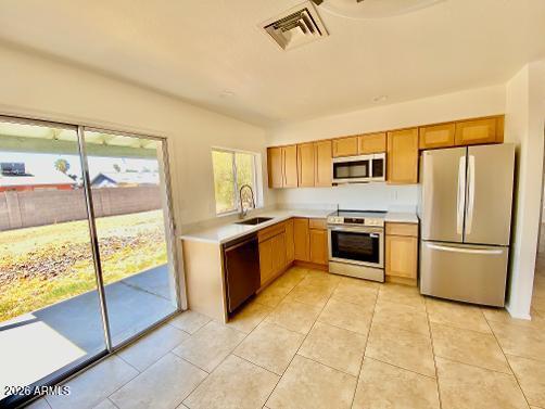 4109 W ALTADENA Avenue