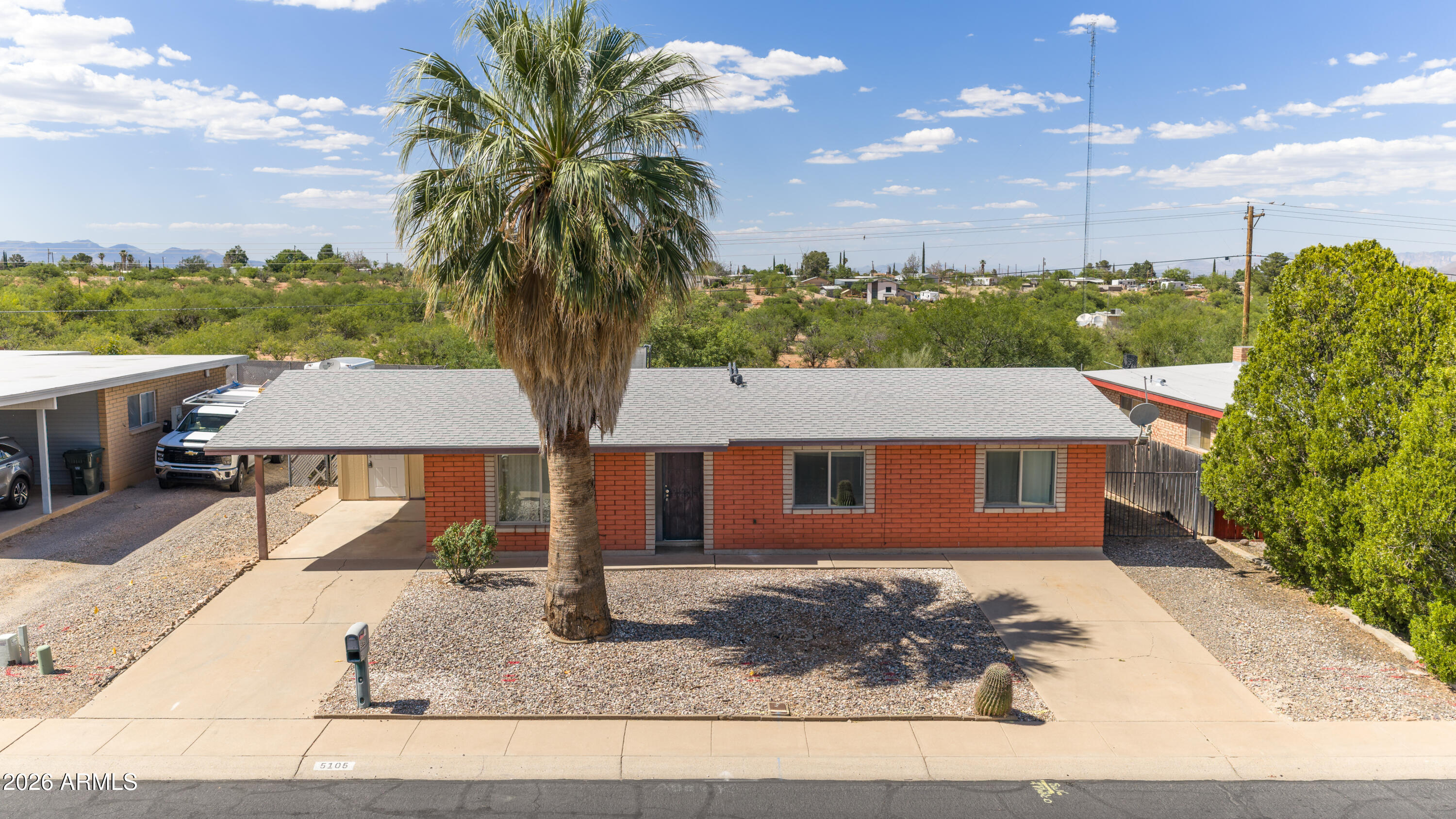 5105 CAMINO DEL NORTE --