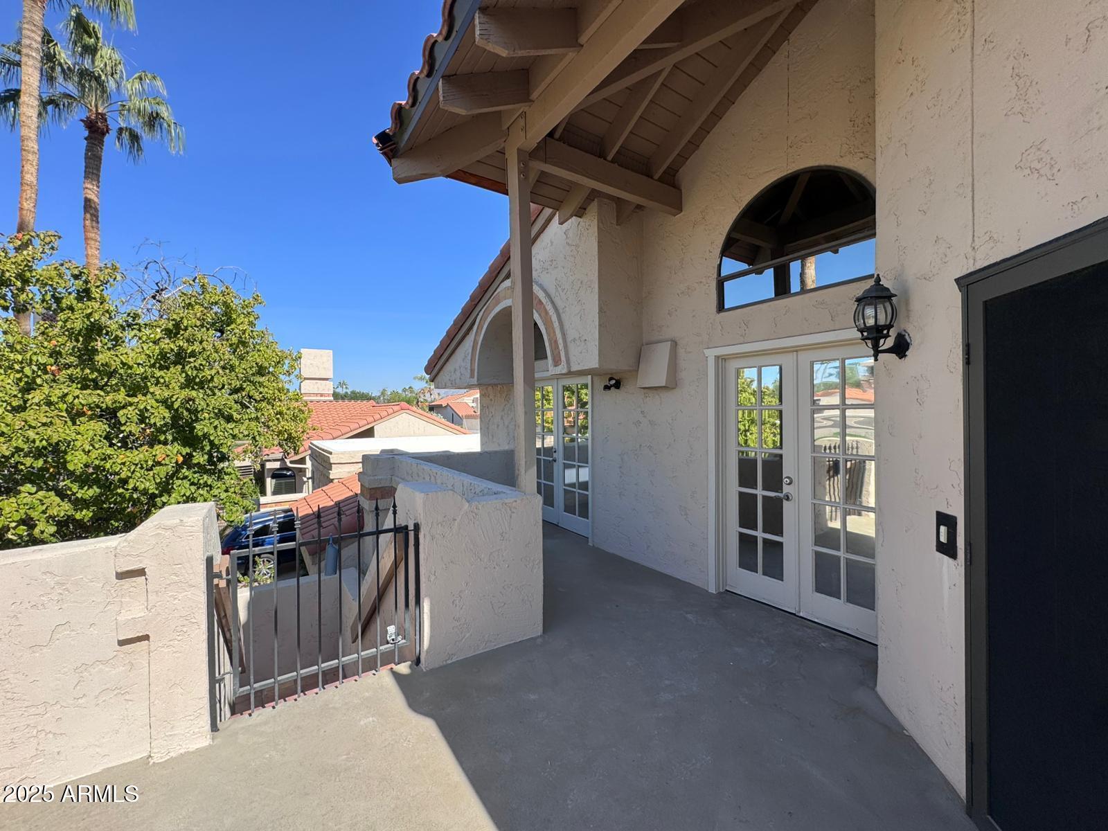 9709 E MOUNTAIN VIEW Road 2705