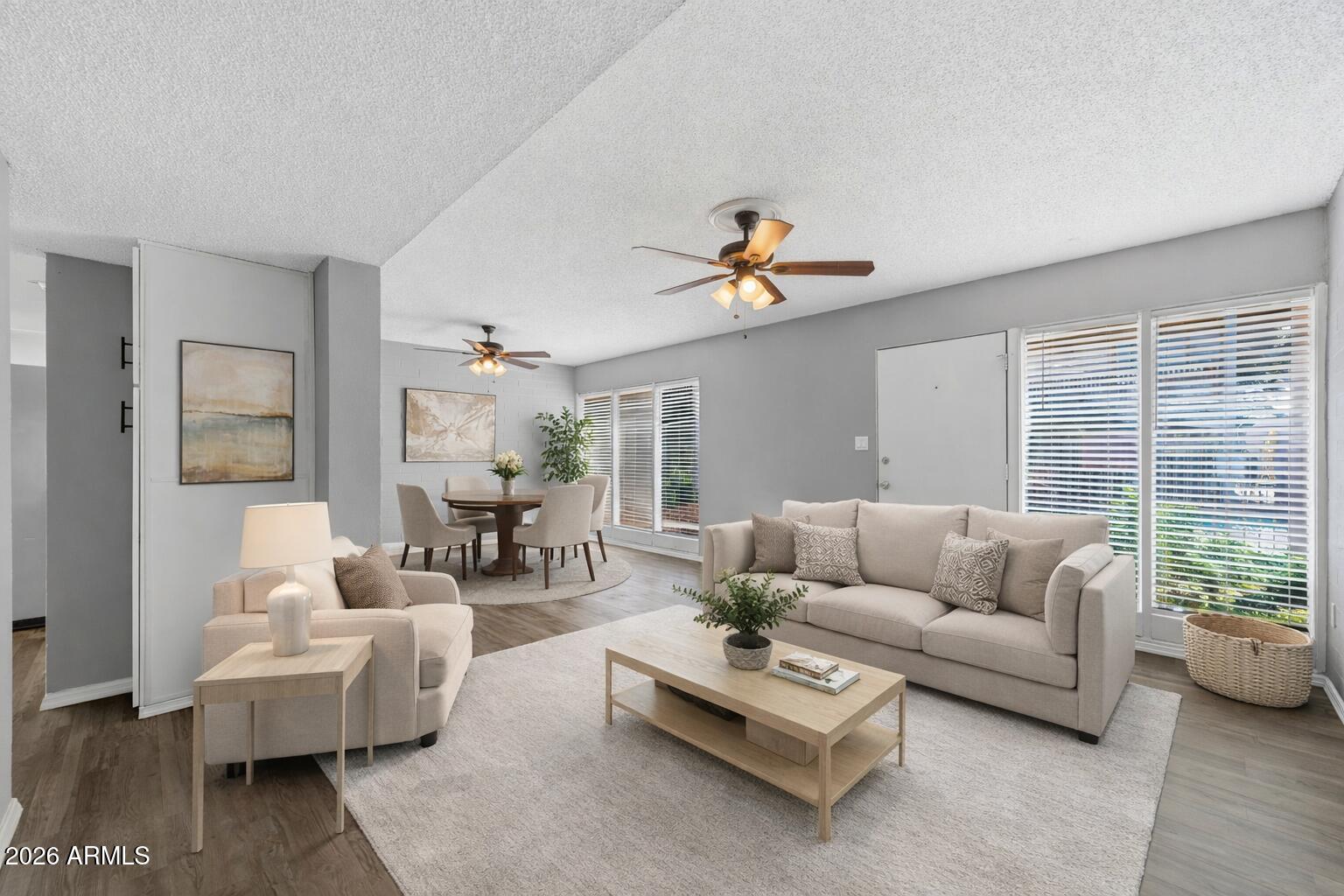 1828 W TUCKEY Lane 8