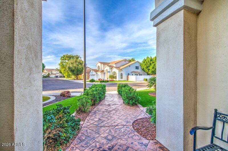 2201 E TAHITIAN Way