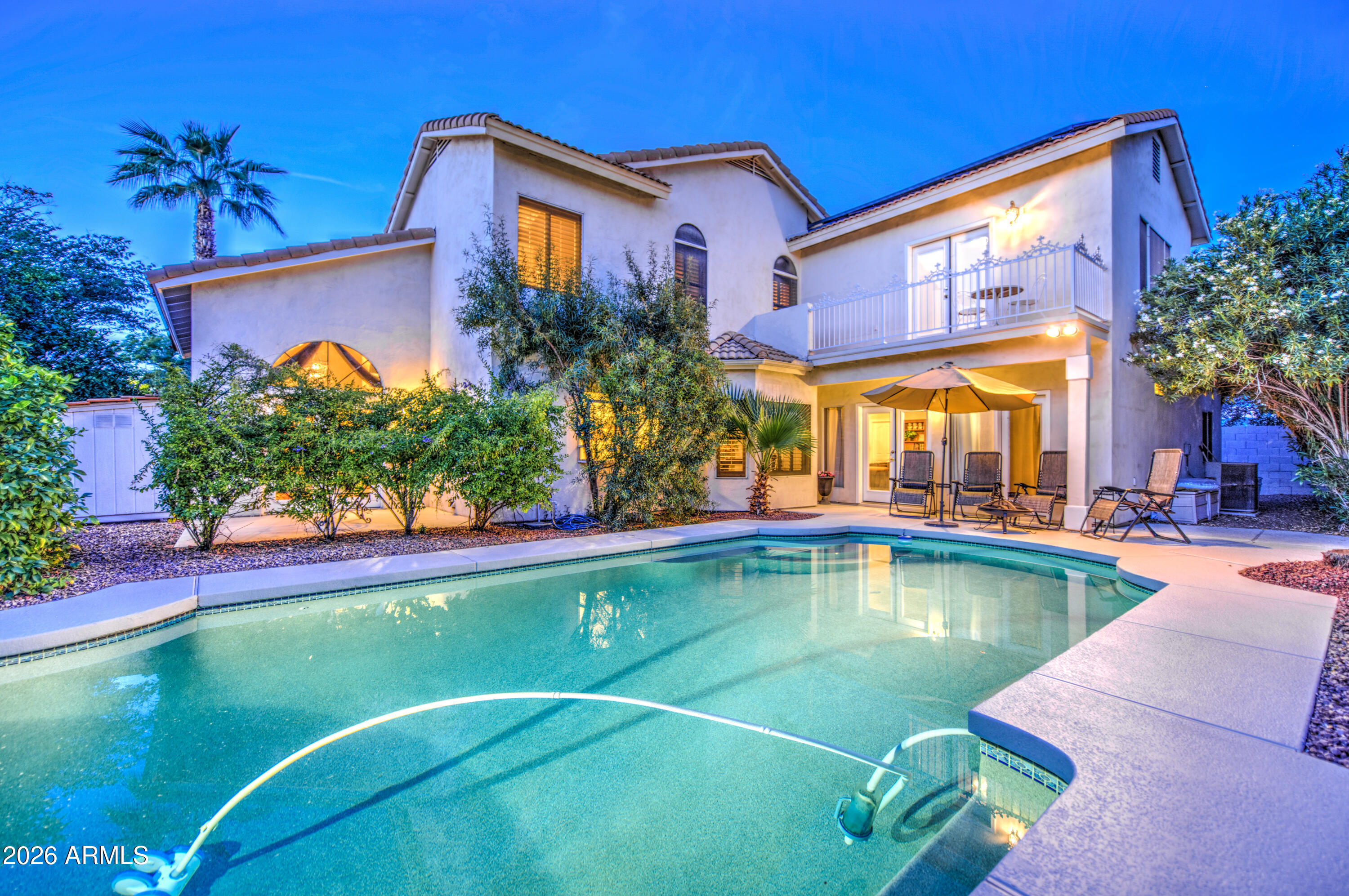 2201 E TAHITIAN Way