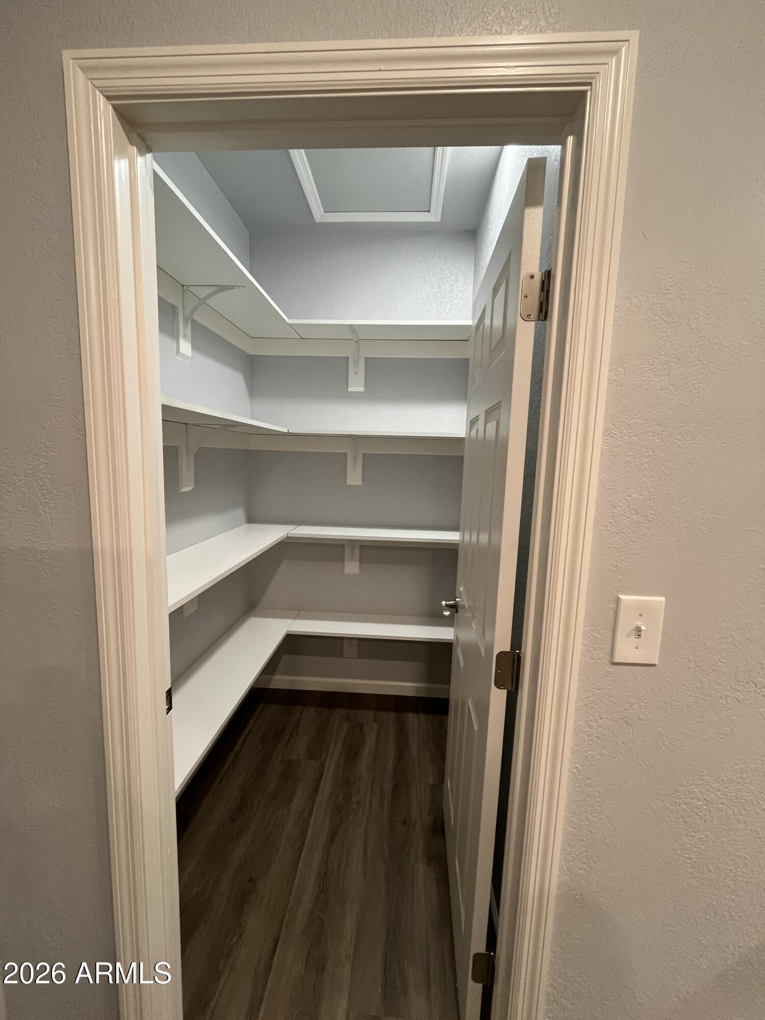 713 W Adobe Dam Drive B