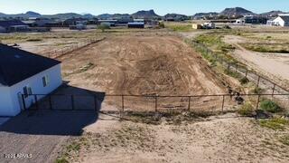 713 W Adobe Dam Drive B