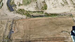 713 W Adobe Dam Drive B