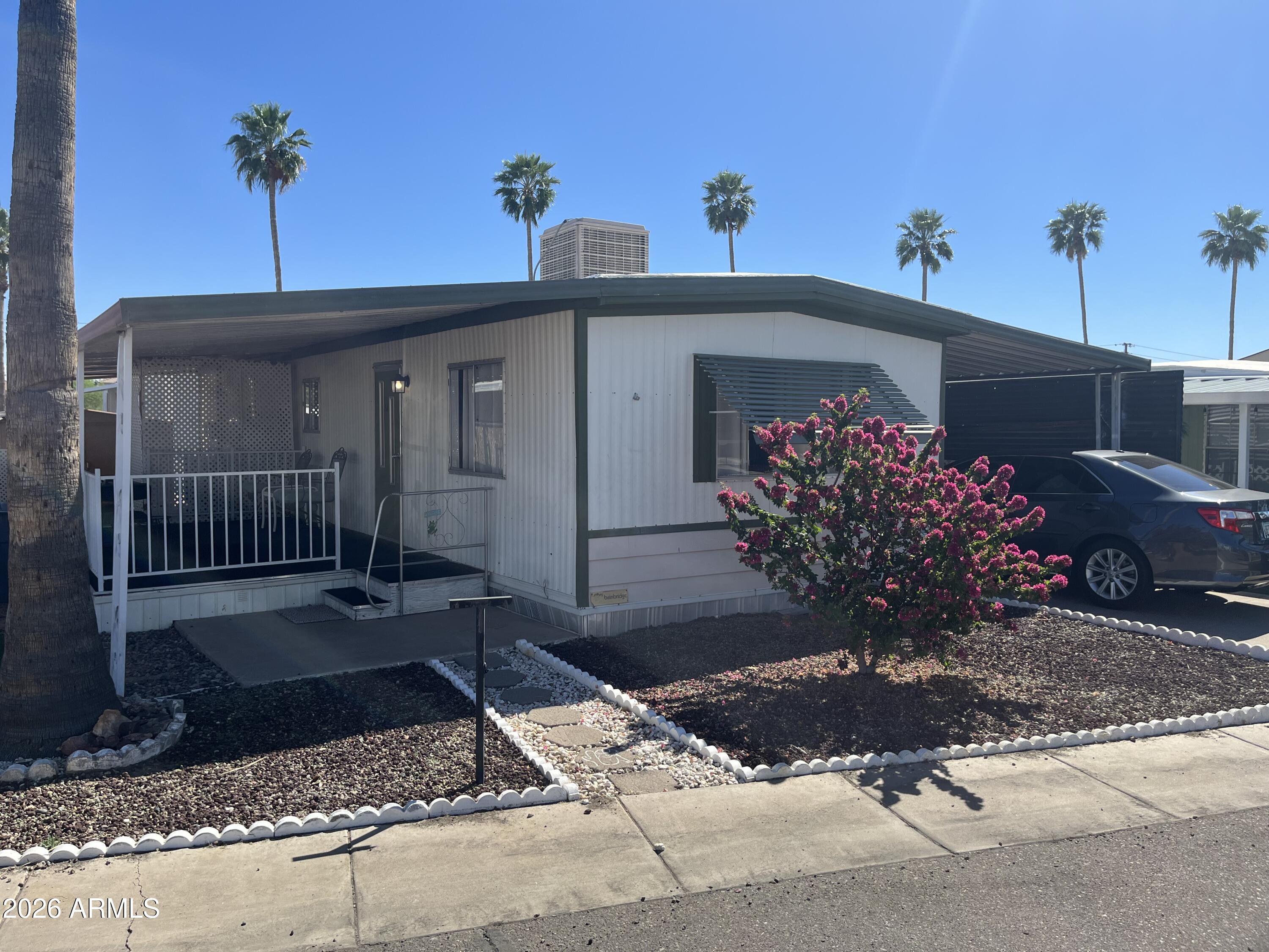 16225 N Cave Creek Road 77