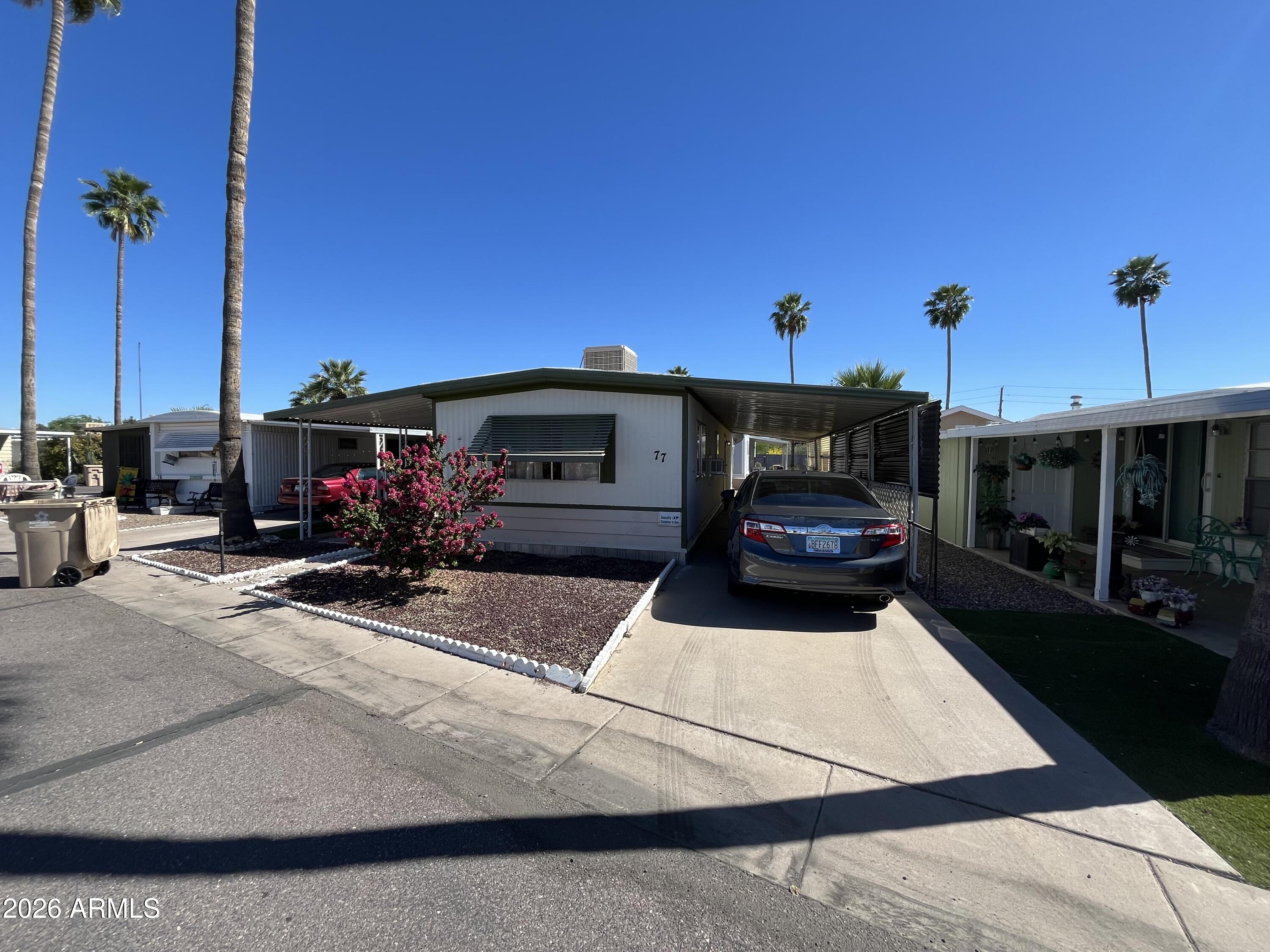 16225 N Cave Creek Road 77