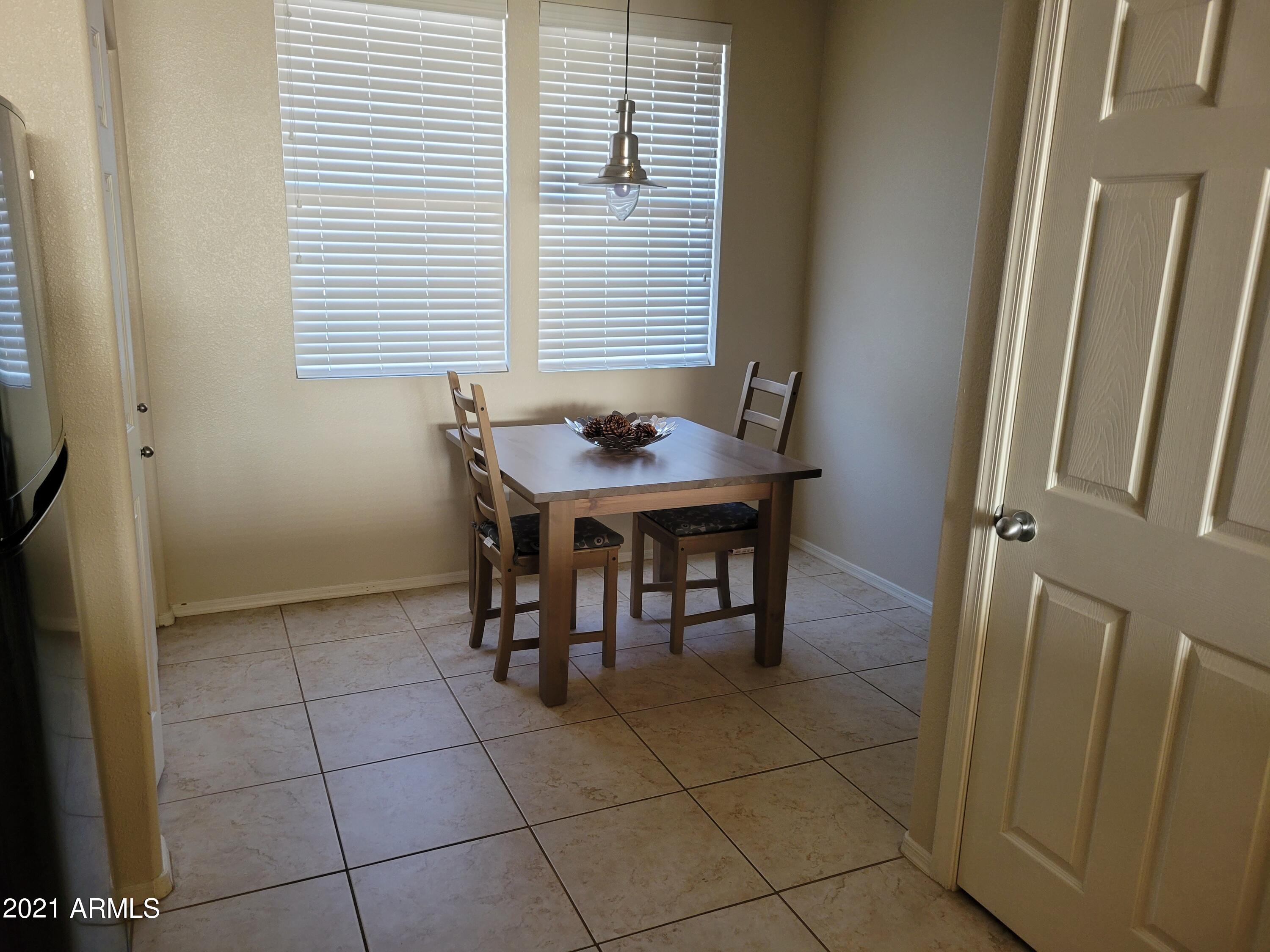 19777 N 76TH Street 3186