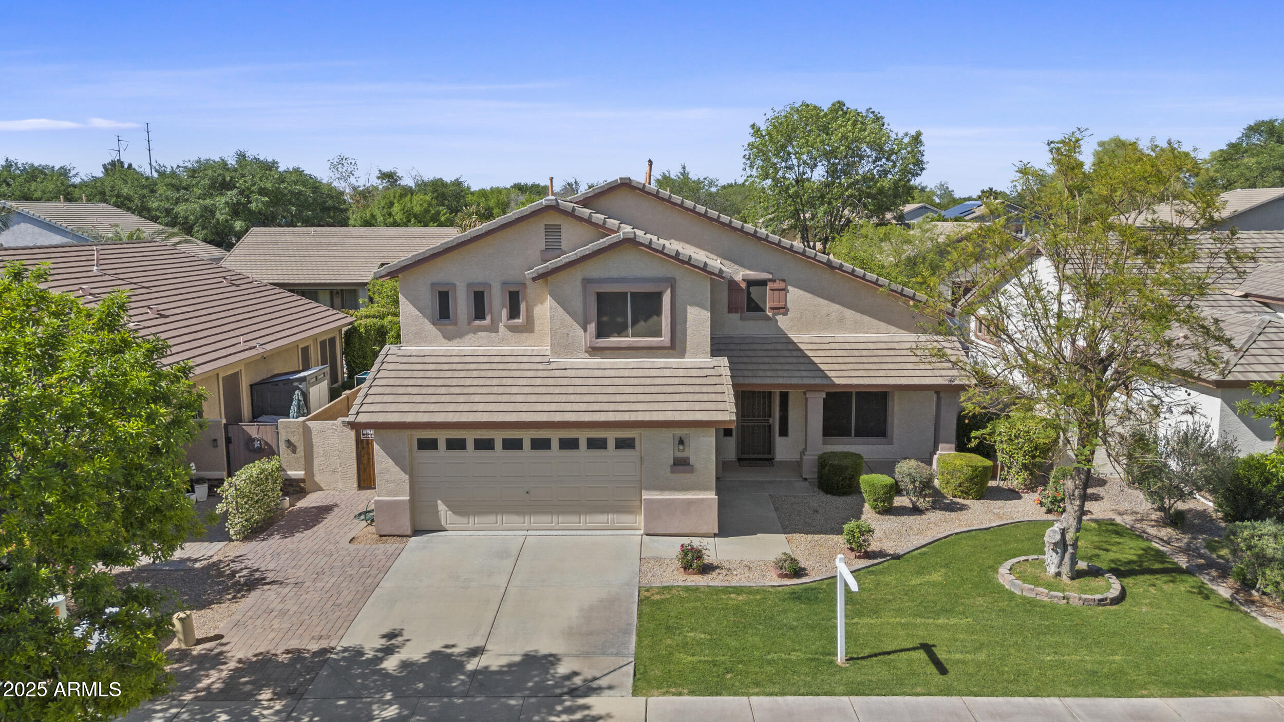 3478 E PARK Avenue