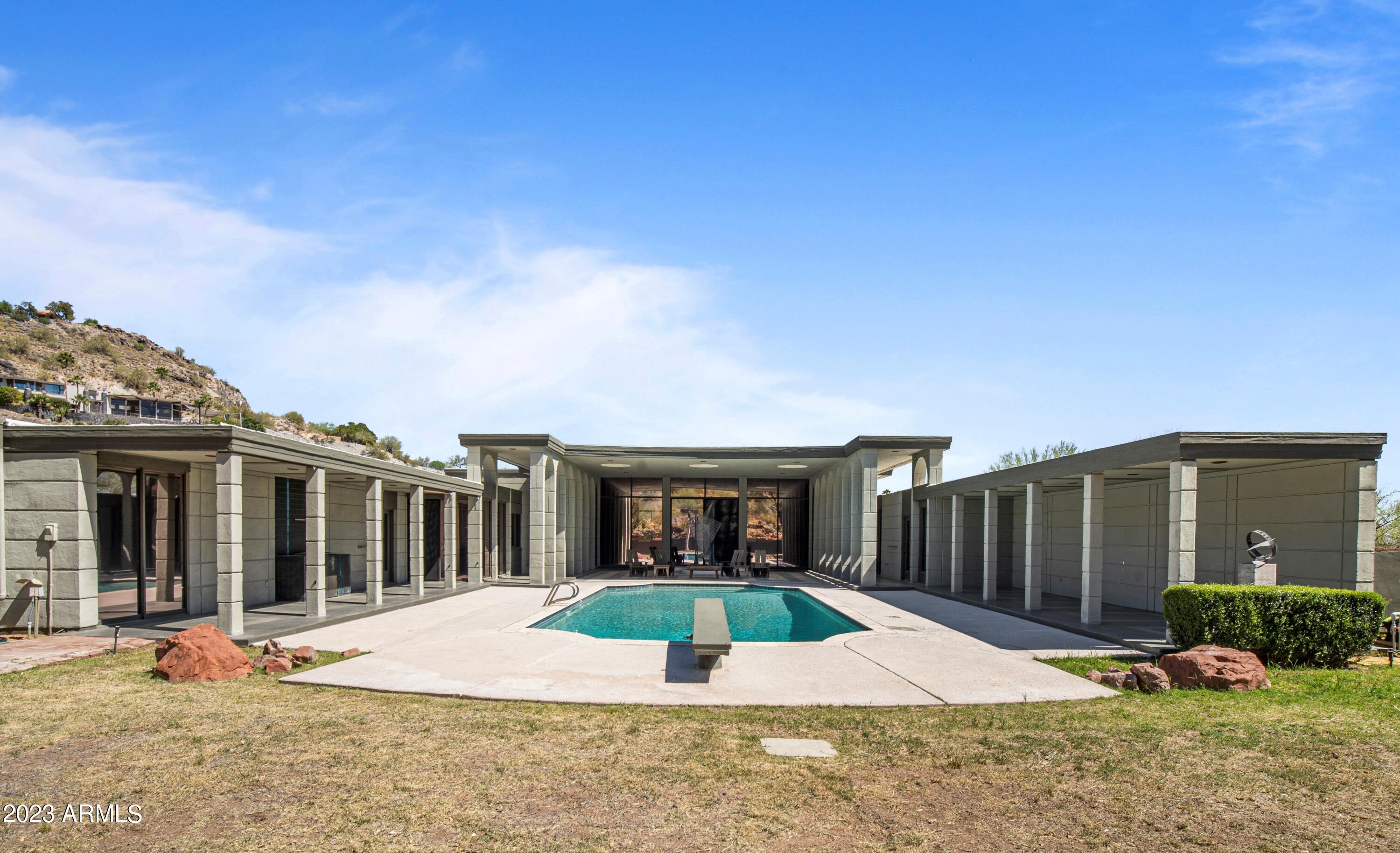 LINCOLN HEIGHTS - Residential