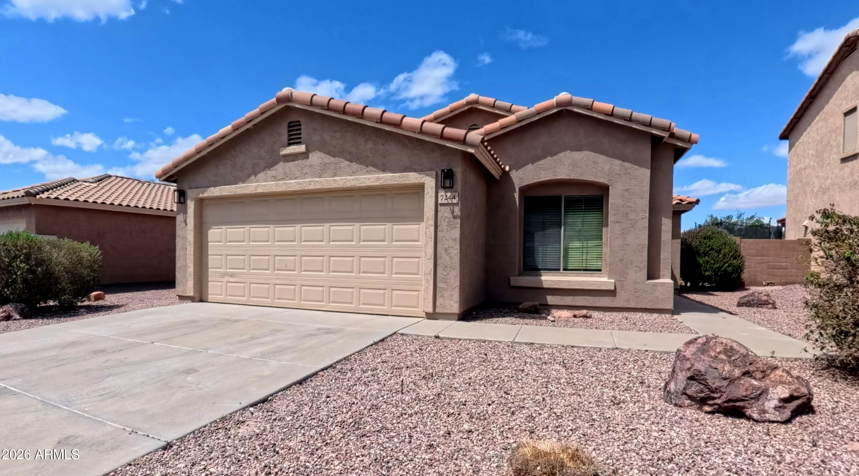 7244 S SUNRISE Way