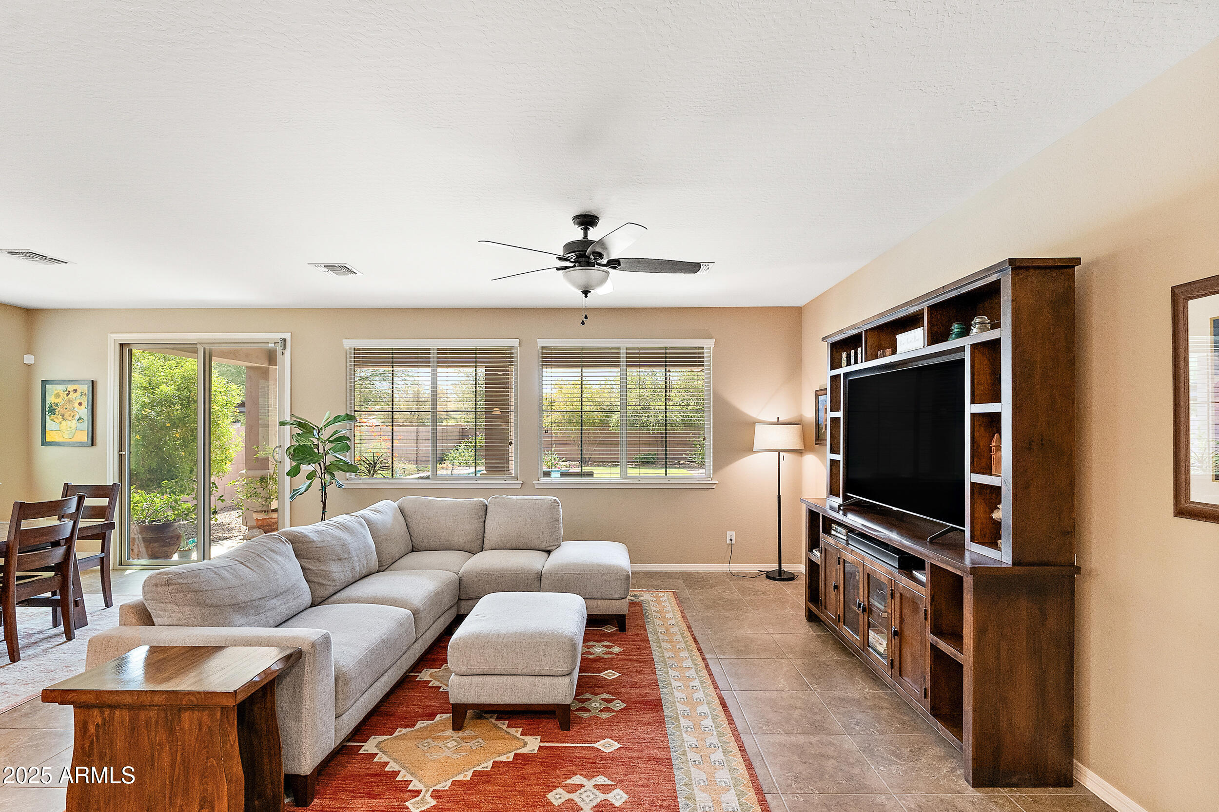 Chandler, Arizona 85249, United States, 4 Bedrooms Bedrooms, ,3 BathroomsBathrooms,Residential,Active,205113