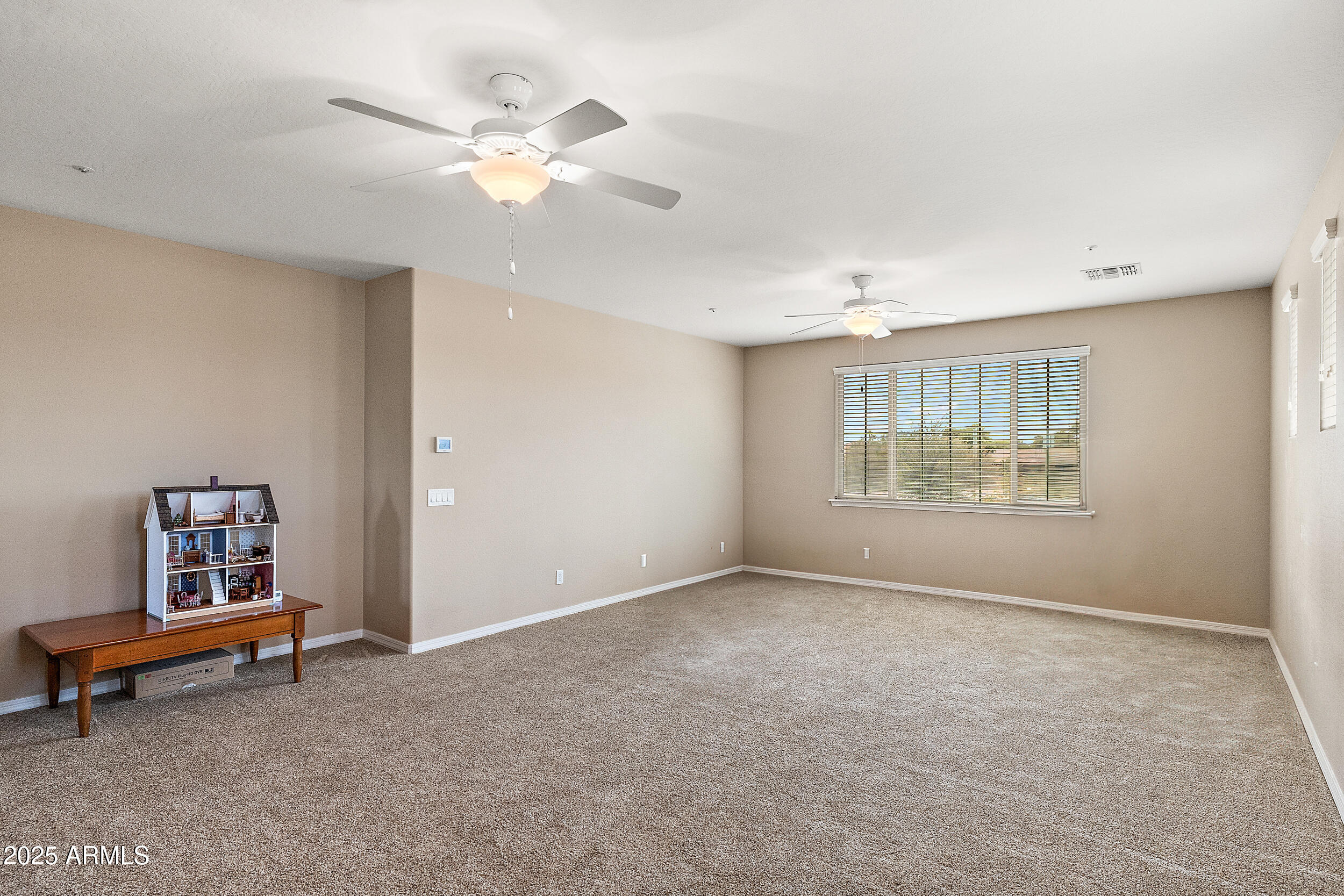 Chandler, Arizona 85249, United States, 4 Bedrooms Bedrooms, ,3 BathroomsBathrooms,Residential,Active,205113