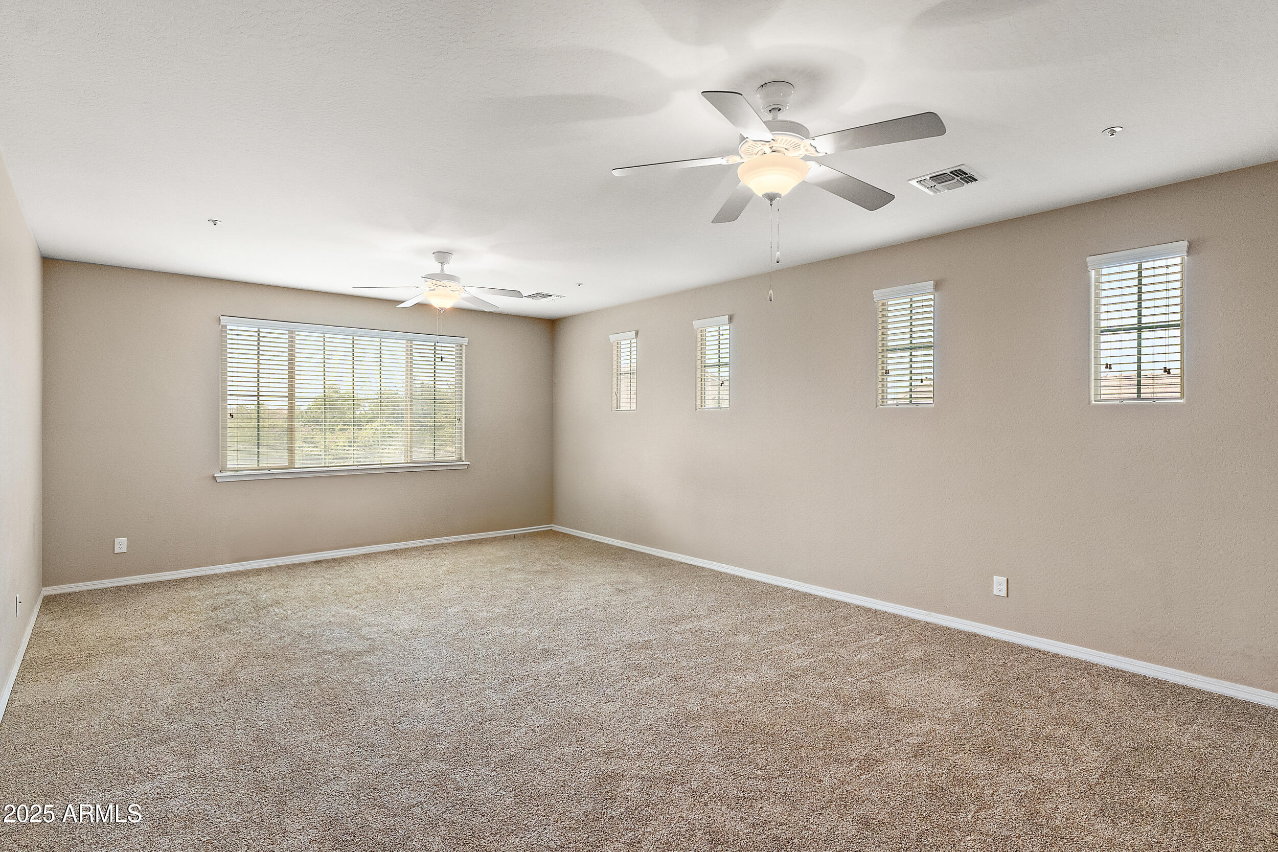 Chandler, Arizona 85249, United States, 4 Bedrooms Bedrooms, ,3 BathroomsBathrooms,Residential,Active,205113