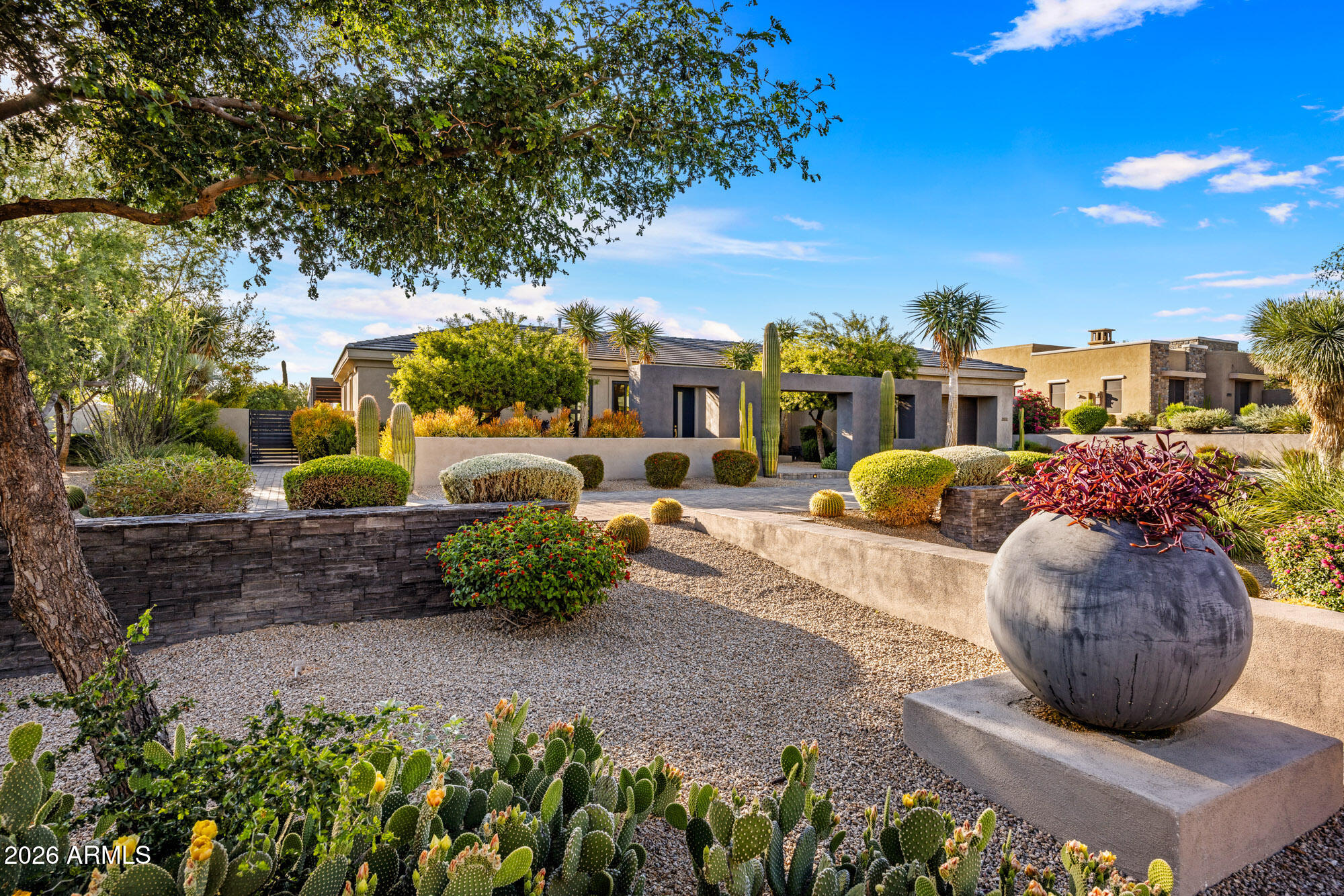 PINNACLE PEAK PLACE - Residential