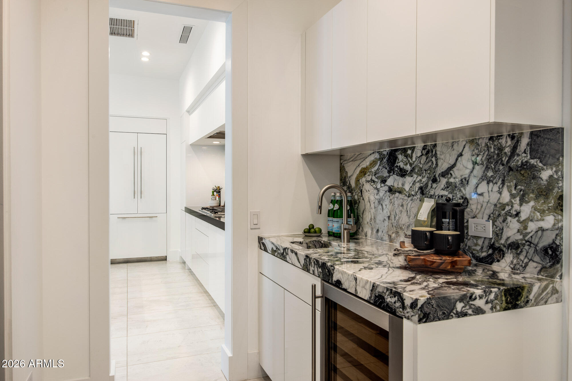 PINNACLE PEAK PLACE - Residential