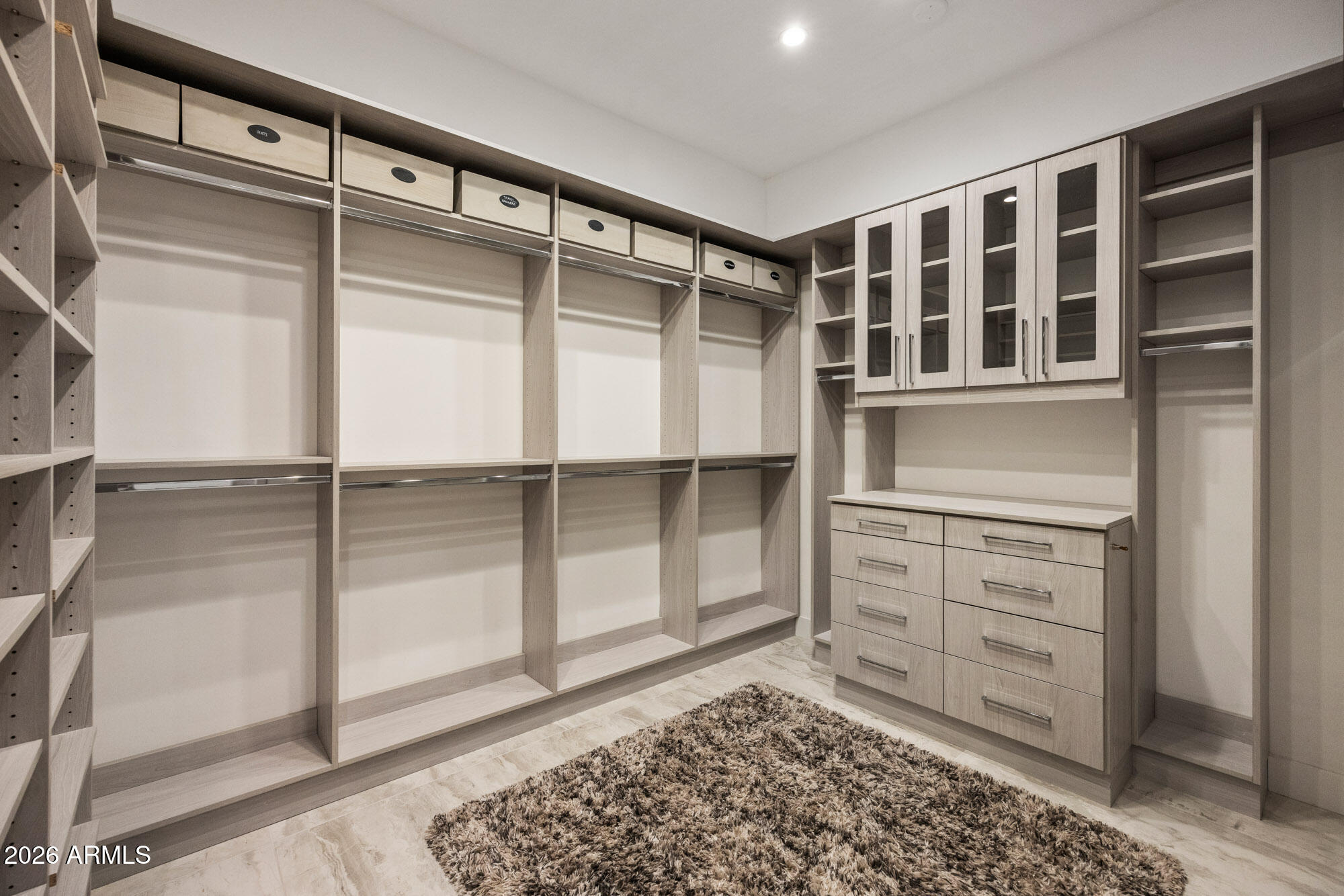 PINNACLE PEAK PLACE - Residential