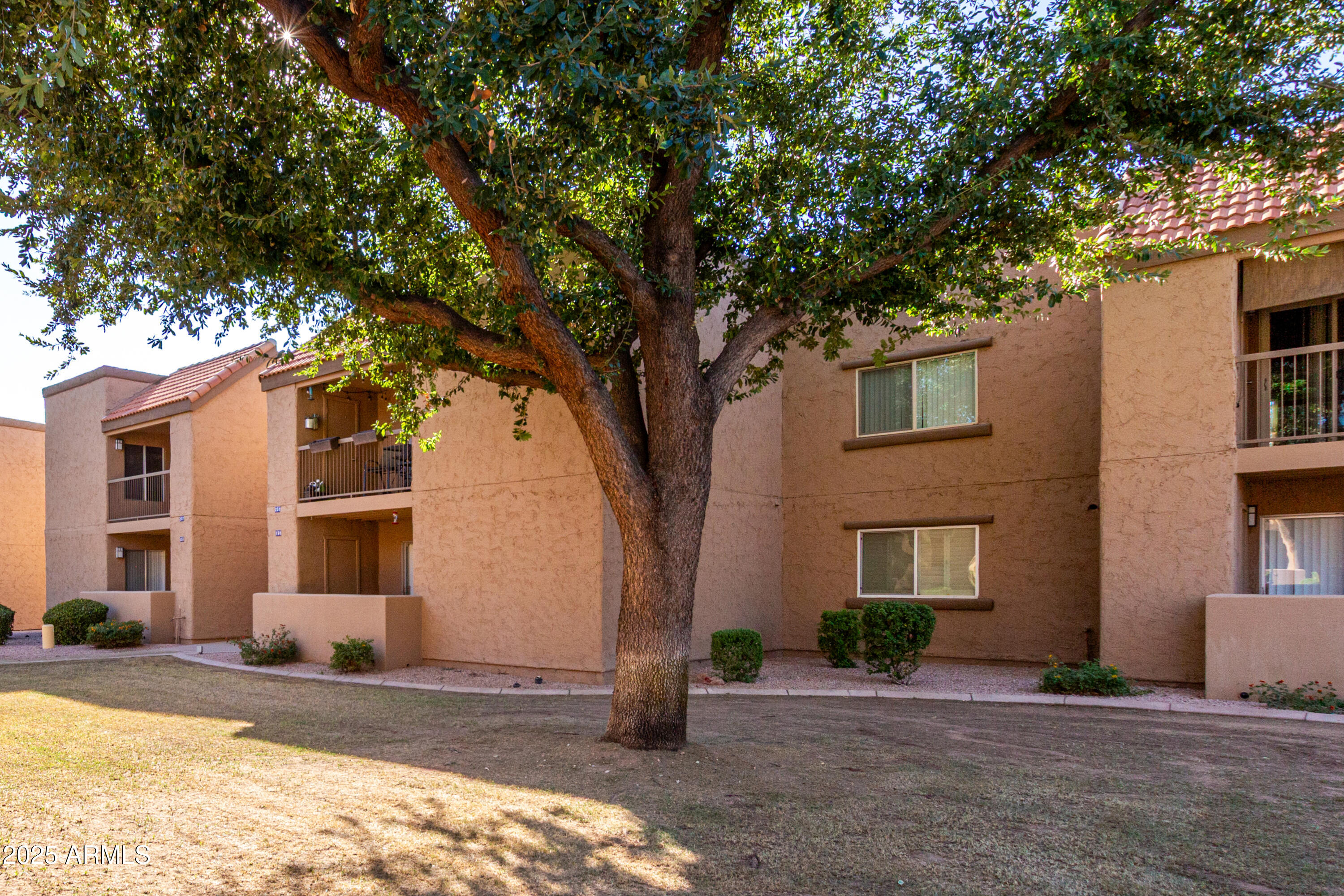 8260 E ARABIAN Trail 172