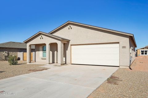 A home in Arizona City