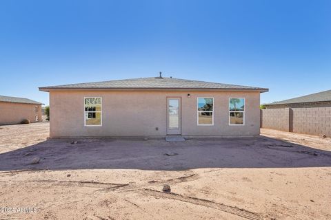 A home in Arizona City