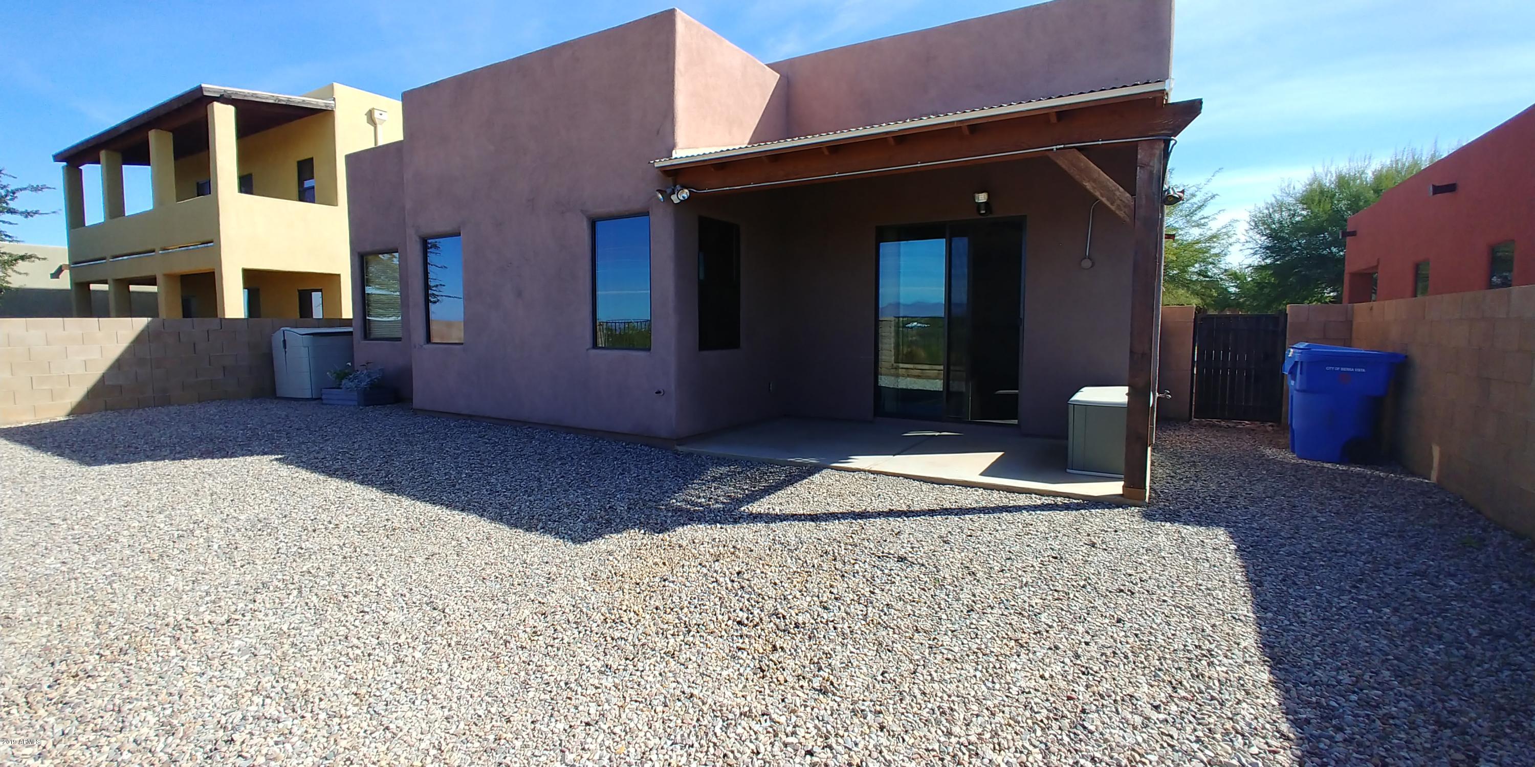 REFLECTIONS AT VALIENTE - Residential