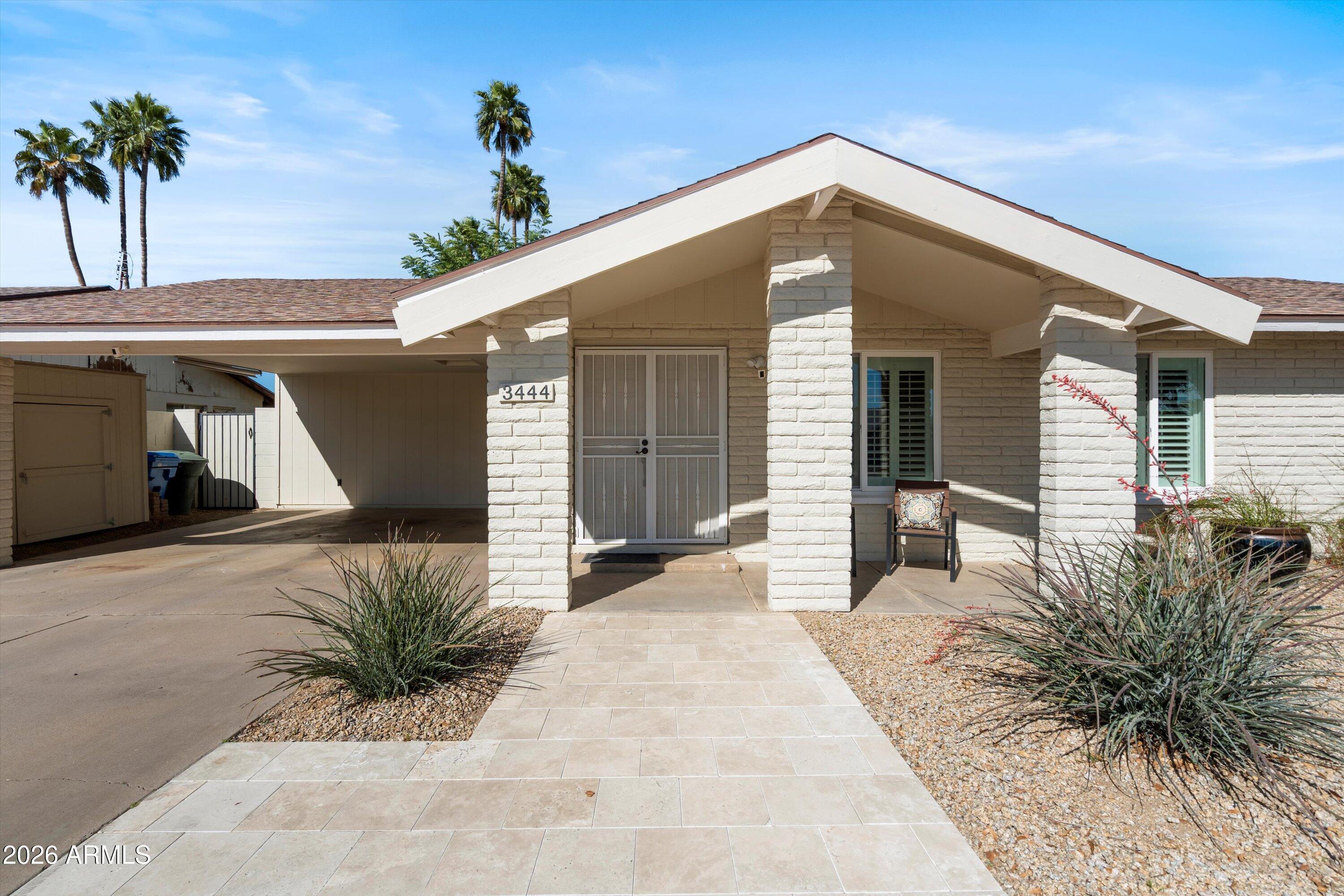 3444 E WINDROSE Drive