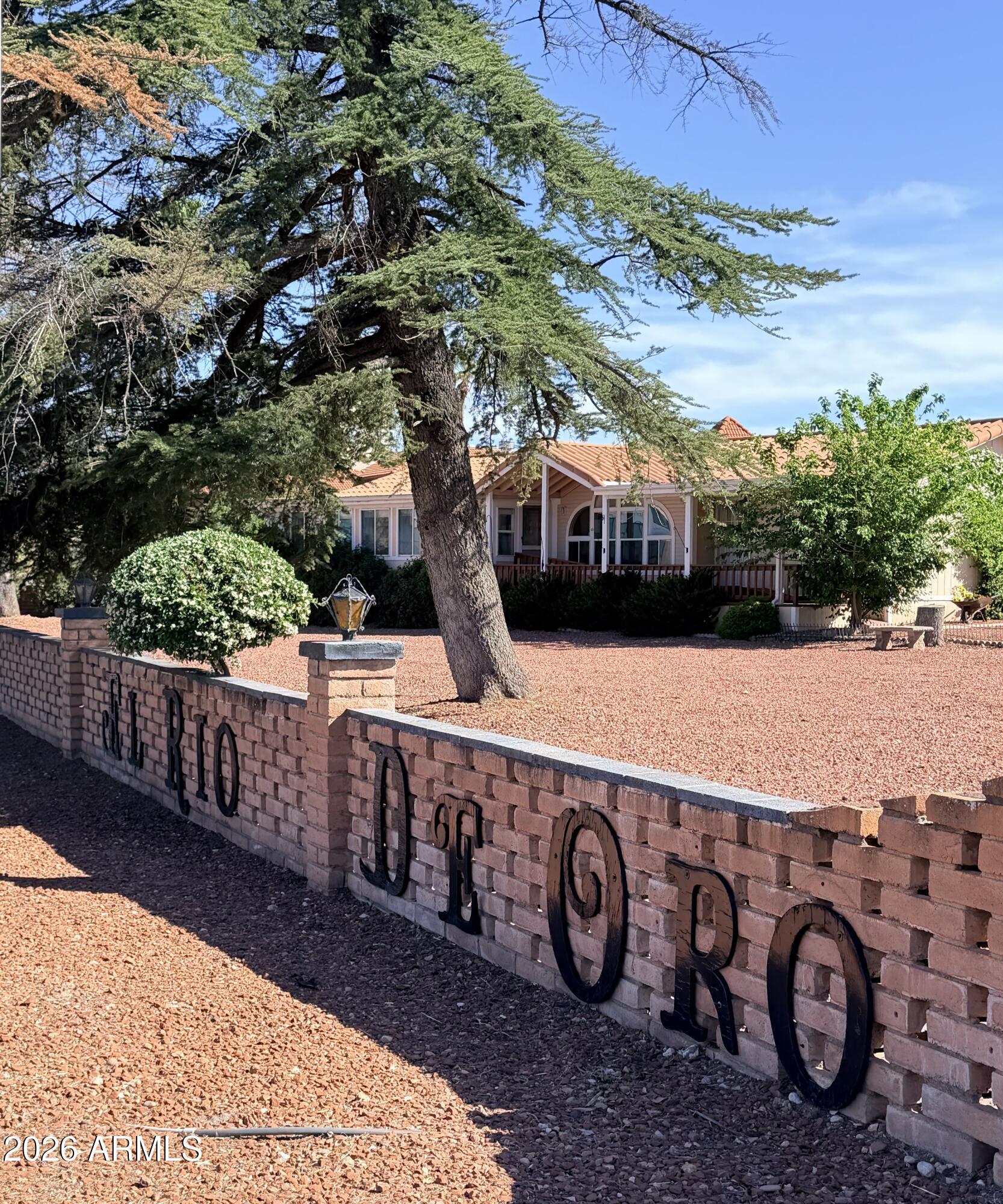 325 W State Route 89A Street 4